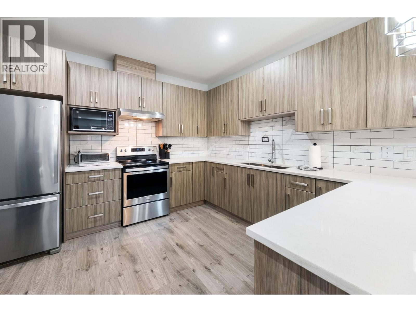 825 Cadder Avenue Unit# 4, Kelowna, British Columbia  V1Y 5N7 - Photo 9 - 10400405