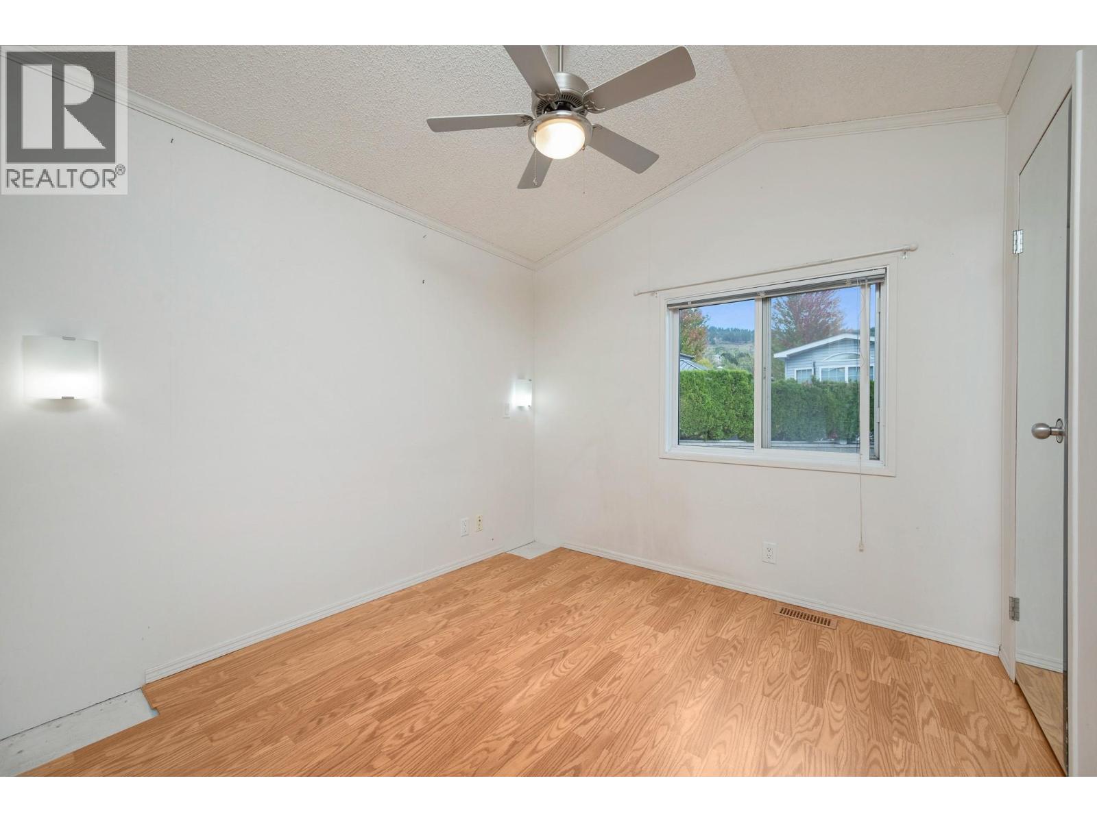 8000 Highland Road Unit# 98, Vernon, British Columbia  V1B 3W5 - Photo 5 - 10400563