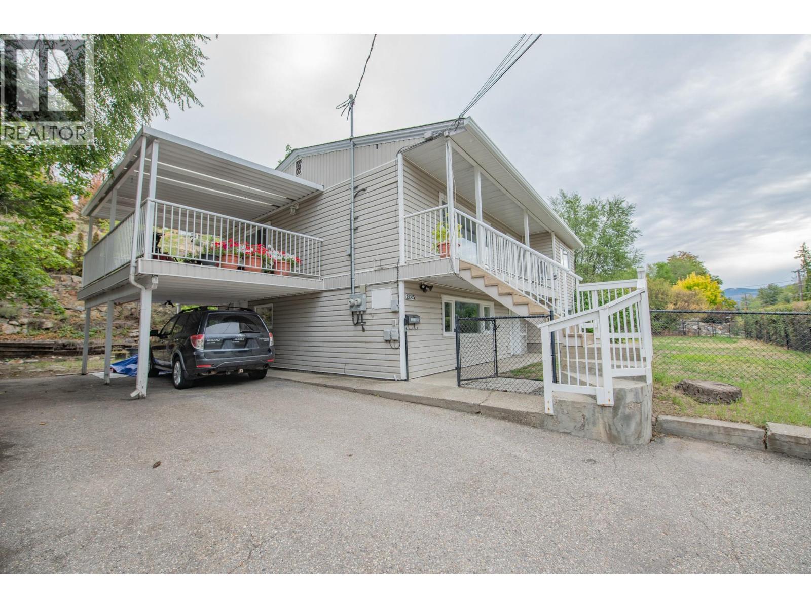 12005 Kalamalka Road, Coldstream, British Columbia  V1B 1M3 - Photo 1 - 10400419