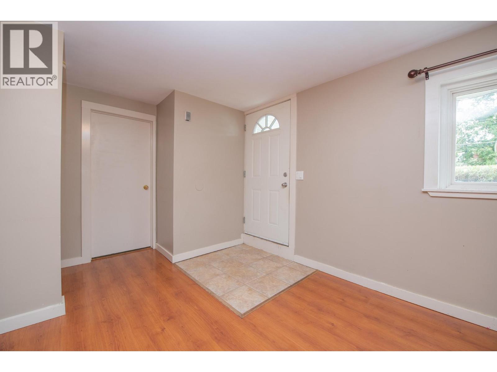 12005 Kalamalka Road, Coldstream, British Columbia  V1B 1M3 - Photo 18 - 10400419