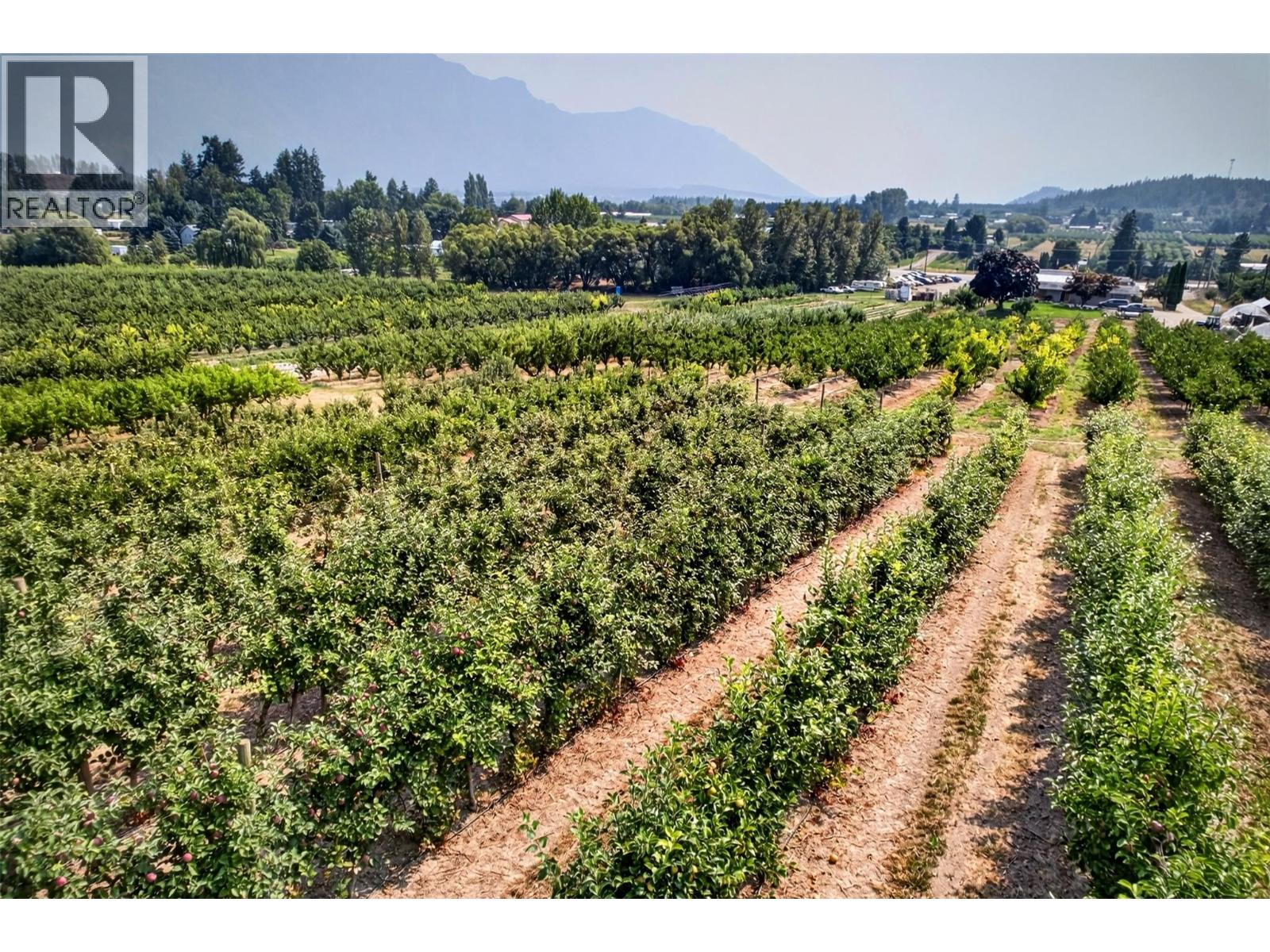 3016 Highway 3, Creston, British Columbia  V0B 1G1 - Photo 43 - 10400785