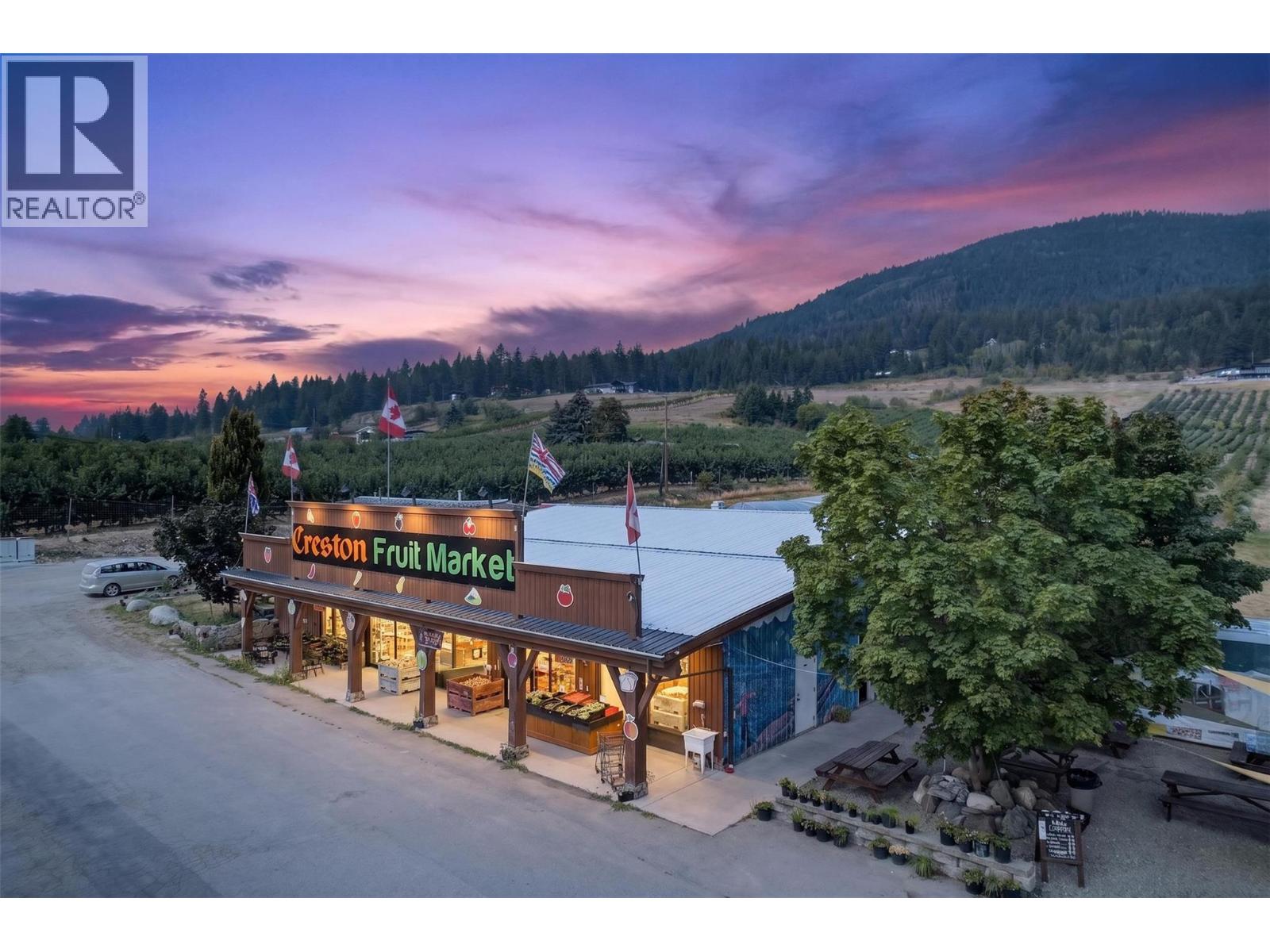3016 Highway 3, Creston, British Columbia  V0B 1G1 - Photo 9 - 10400785