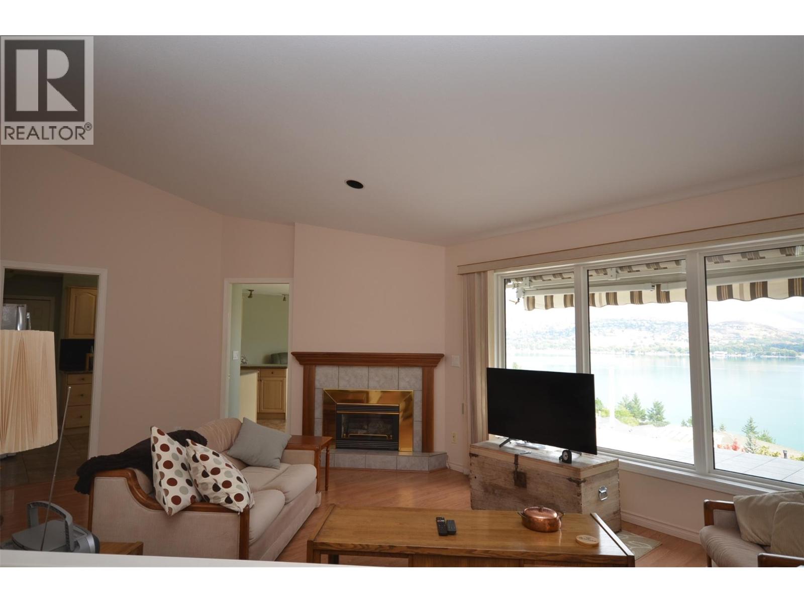 7927 Stoneridge Drive, Coldstream, British Columbia  V1B 2T7 - Photo 13 - 10399467