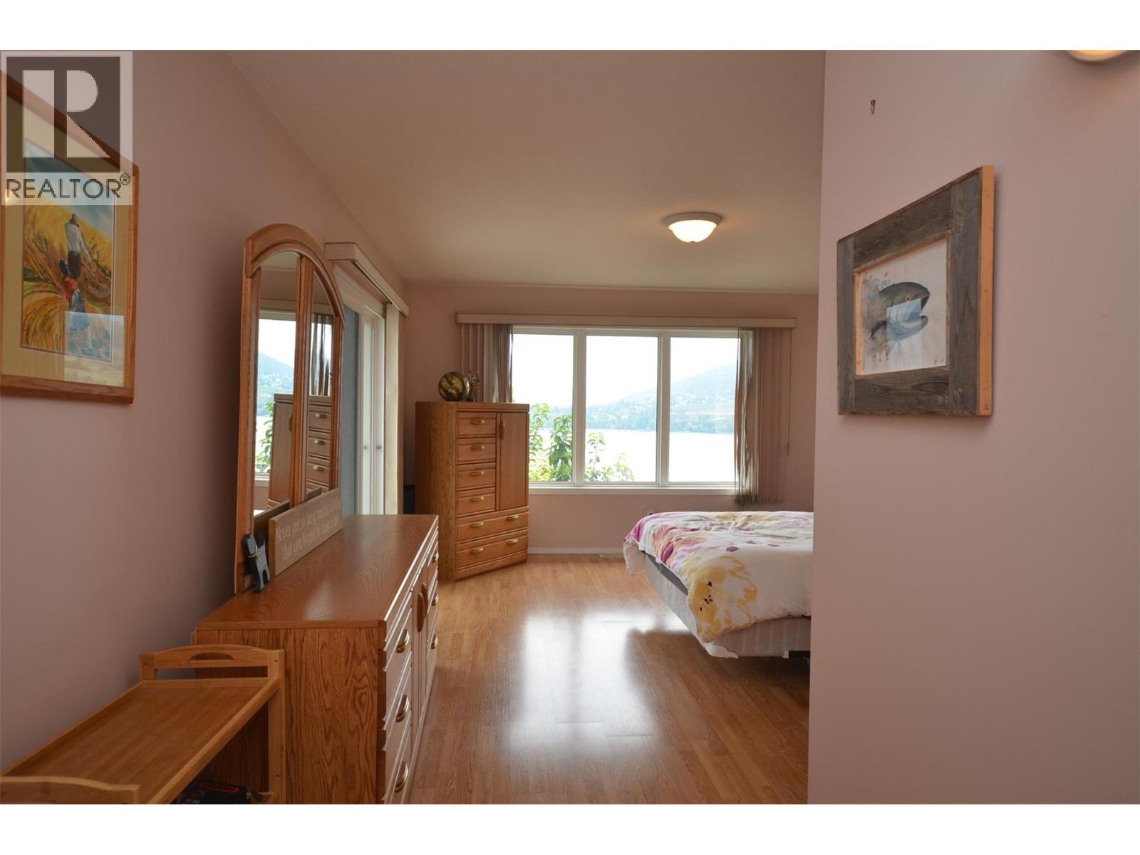 7927 Stoneridge Drive, Coldstream, British Columbia  V1B 2T7 - Photo 33 - 10399467