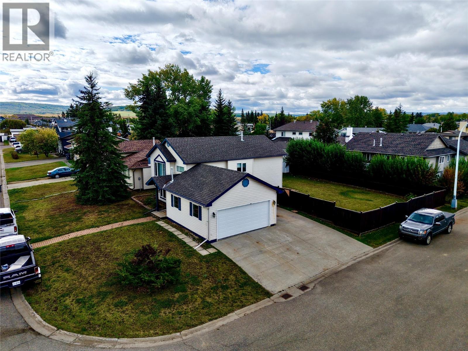 10717 Cyprus Court, Dawson Creek, British Columbia  V1G 4N1 - Photo 11 - 10400896