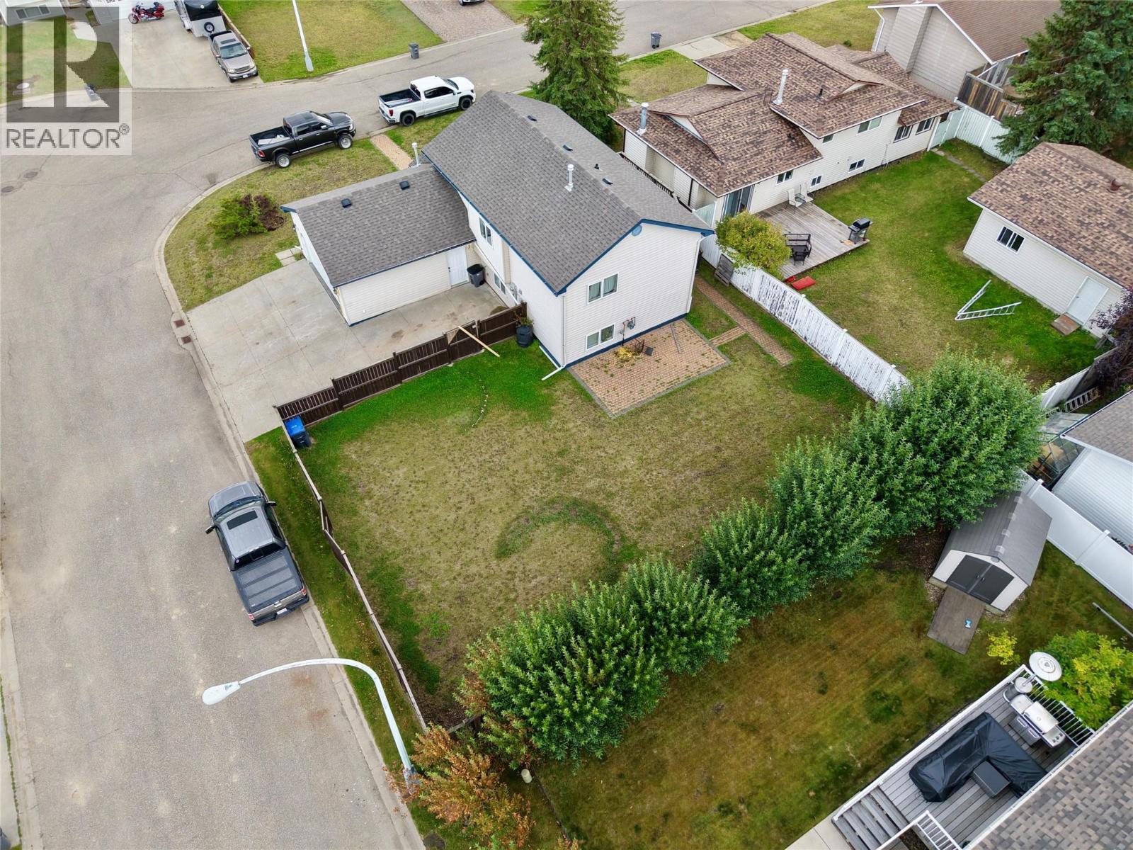 10717 Cyprus Court, Dawson Creek, British Columbia  V1G 4N1 - Photo 2 - 10400896