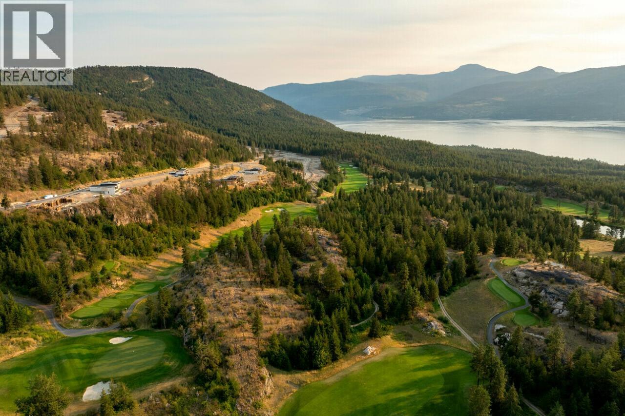 726 Outlook Point, Vernon, British Columbia  V1H 0B1 - Photo 2 - 10400895