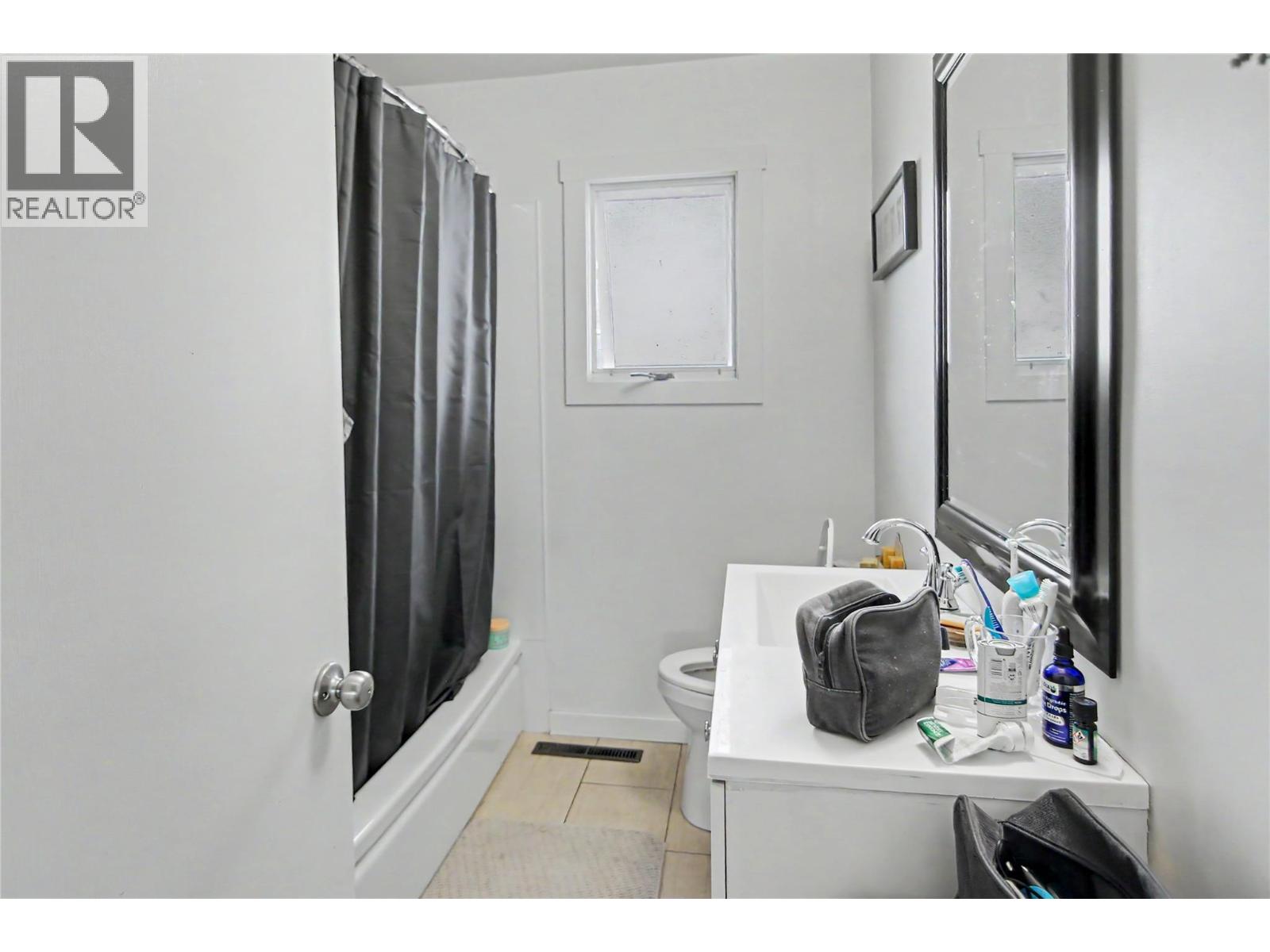 4404 25 Street, Vernon, British Columbia  V1T 4S6 - Photo 11 - 10400589