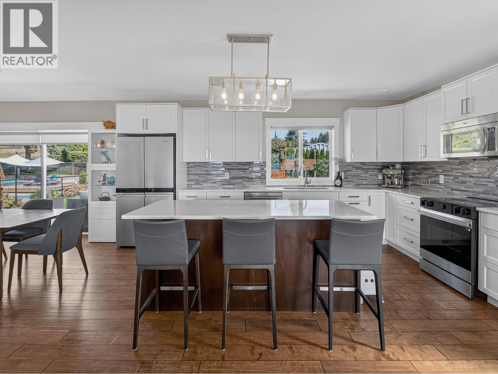 2715 Boucherie Road, West Kelowna, British Columbia  V1Z 2G3 - Photo 12 - 10400834