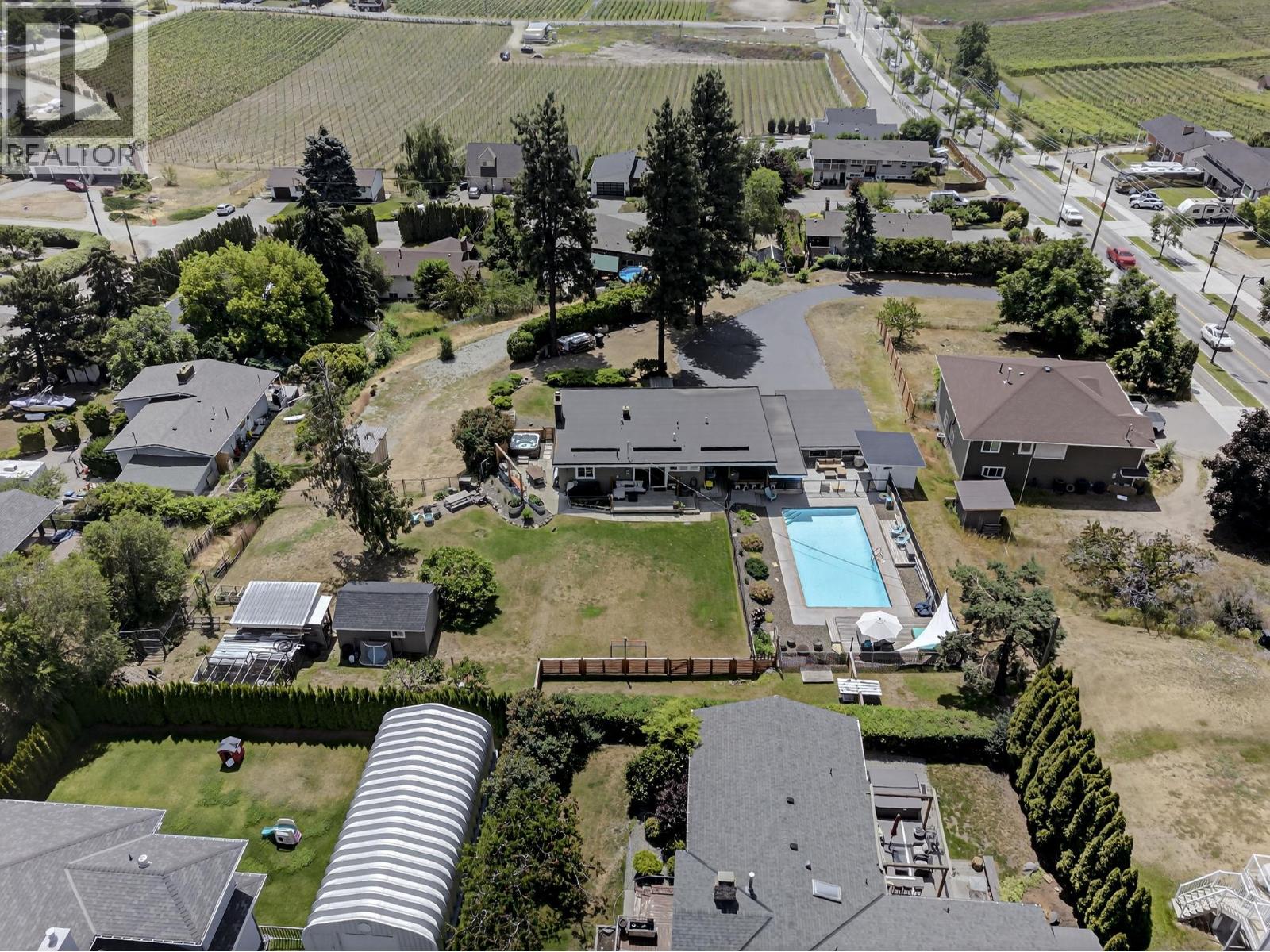 2715 Boucherie Road, West Kelowna, British Columbia  V1Z 2G3 - Photo 44 - 10400834