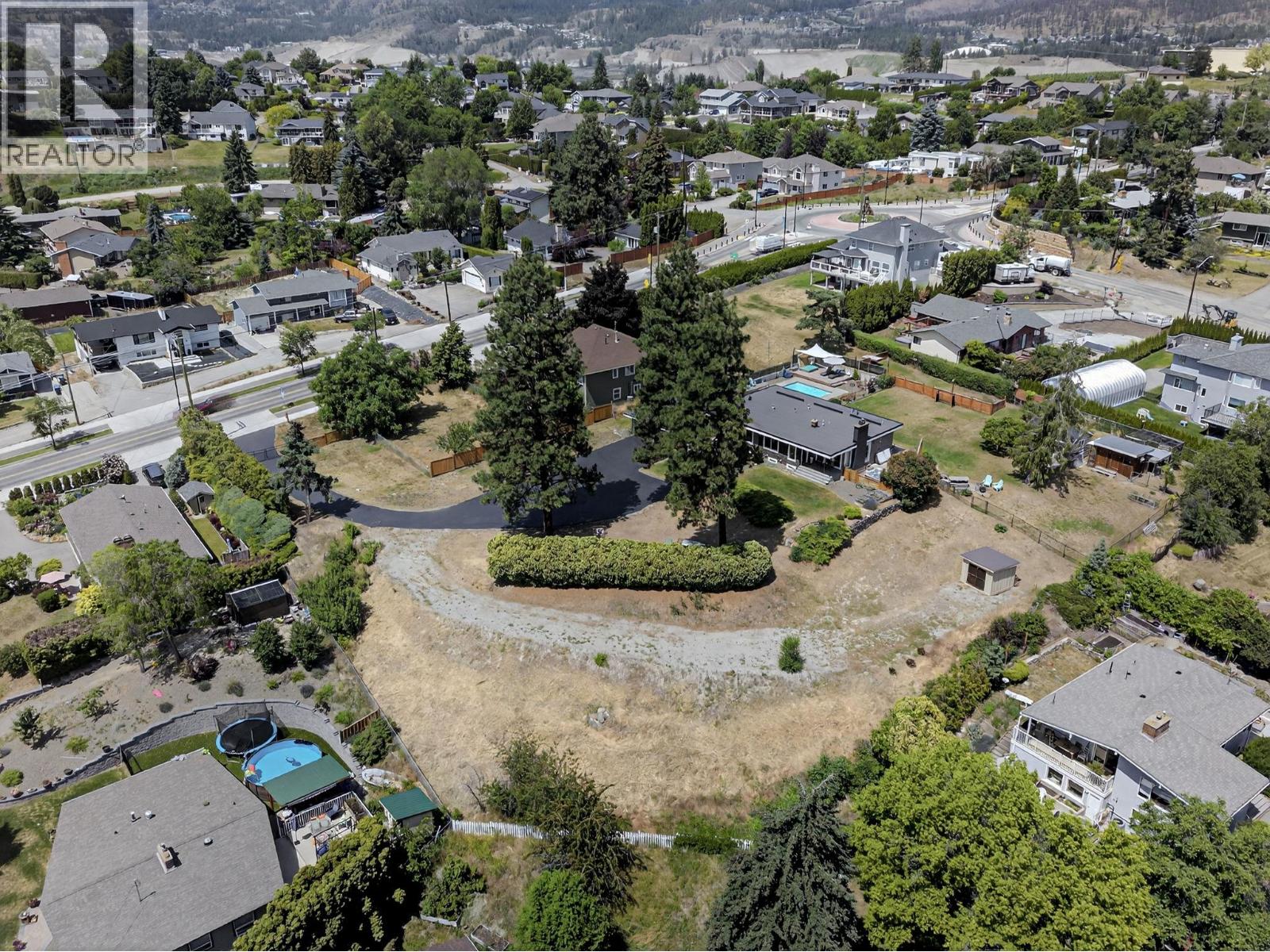 2715 Boucherie Road, West Kelowna, British Columbia  V1Z 2G3 - Photo 45 - 10400834
