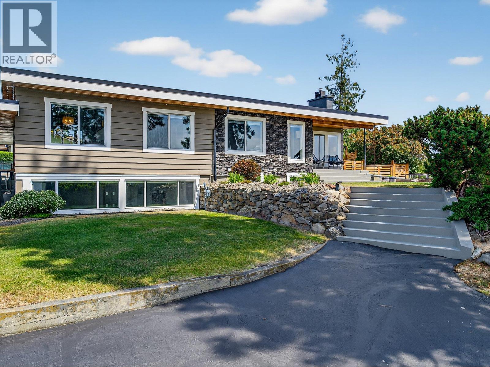 2715 Boucherie Road, West Kelowna, British Columbia  V1Z 2G3 - Photo 7 - 10400834