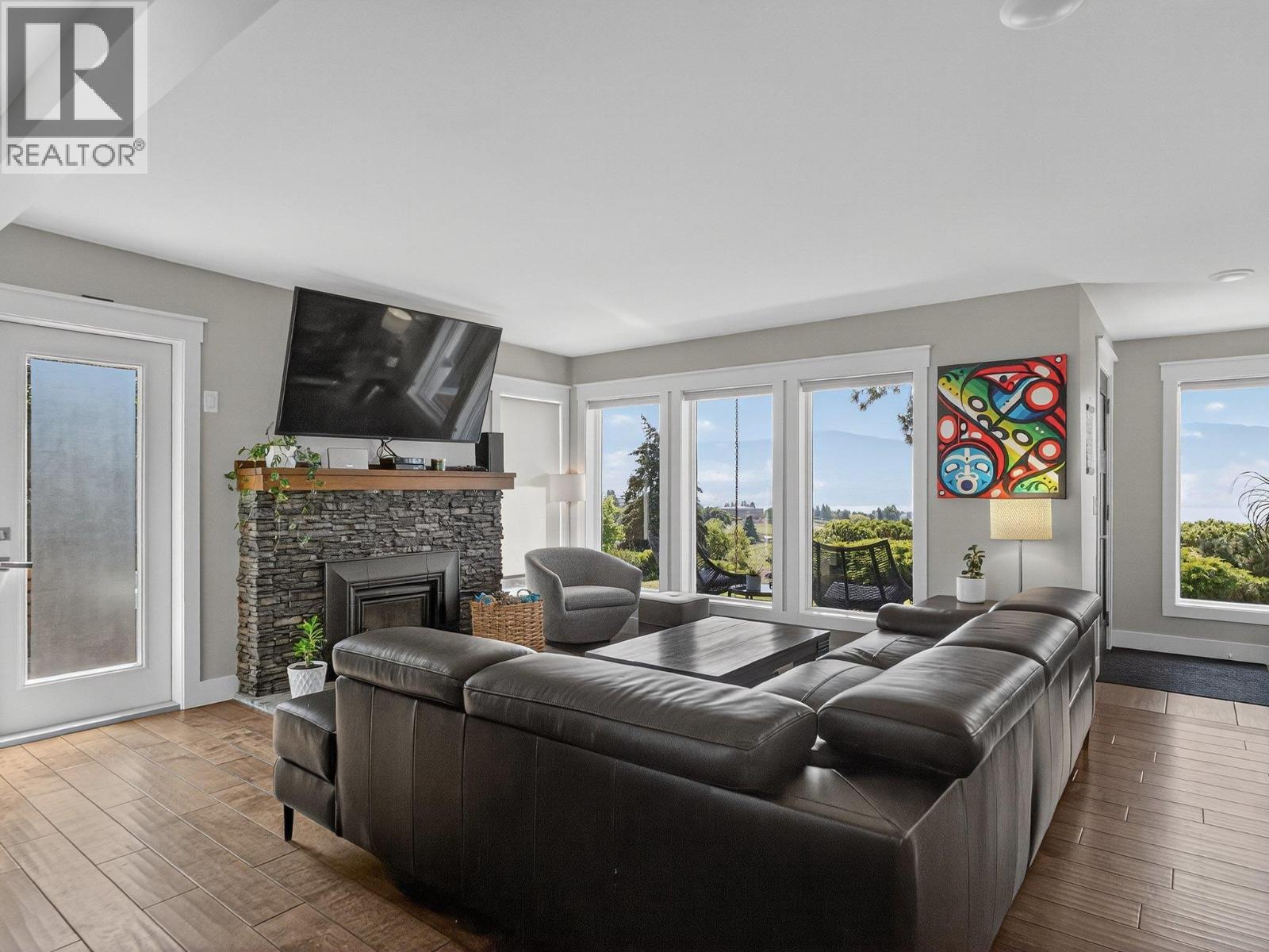 2715 Boucherie Road, West Kelowna, British Columbia  V1Z 2G3 - Photo 9 - 10400834