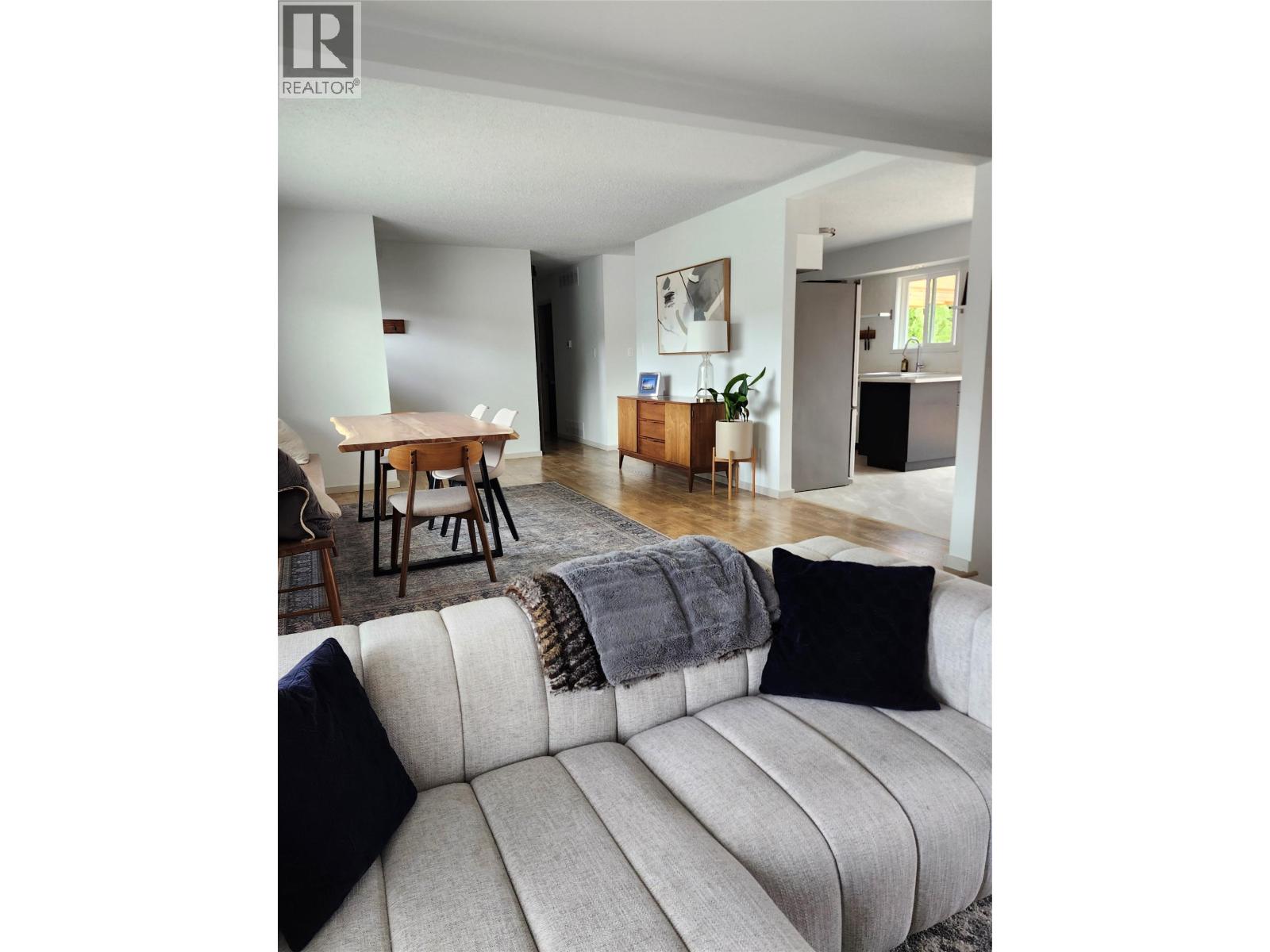 12261 Saunders Crescent, Summerland, British Columbia  V0H 1Z9 - Photo 6 - 10400715