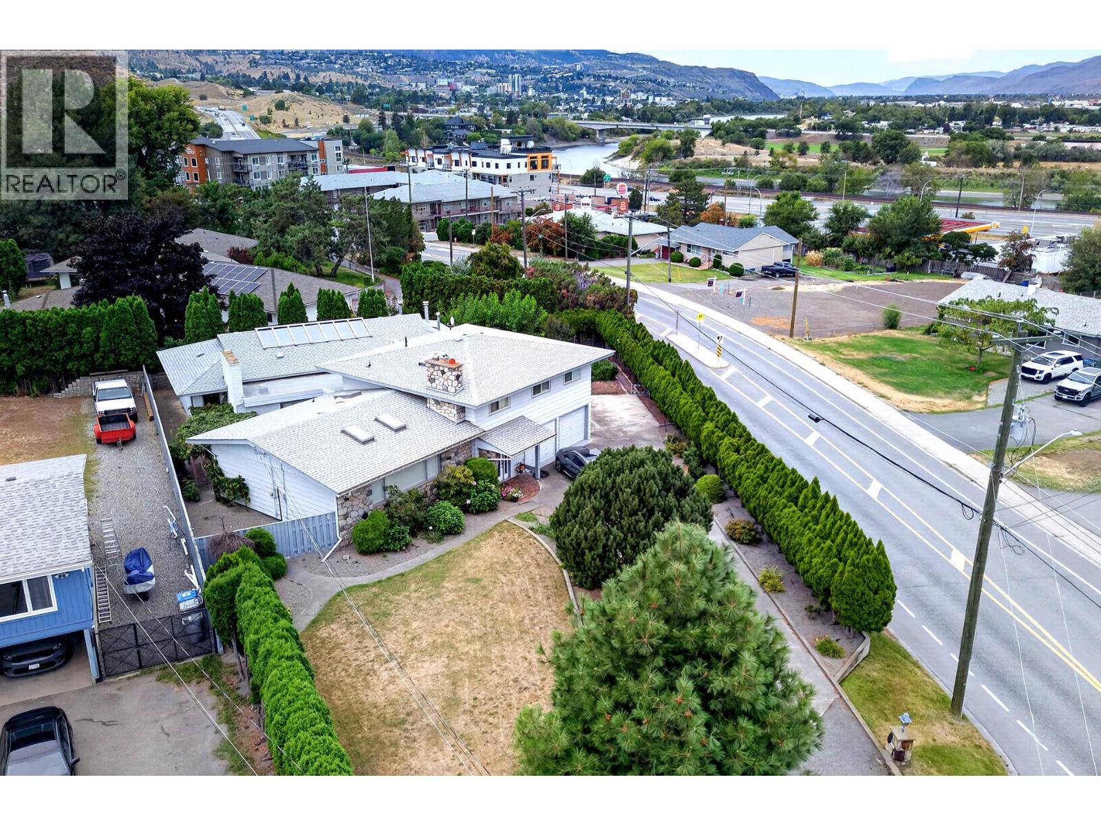 1705 Knollwood Crescent, Kamloops, British Columbia  V2C 4M3 - Photo 1 - 10400858
