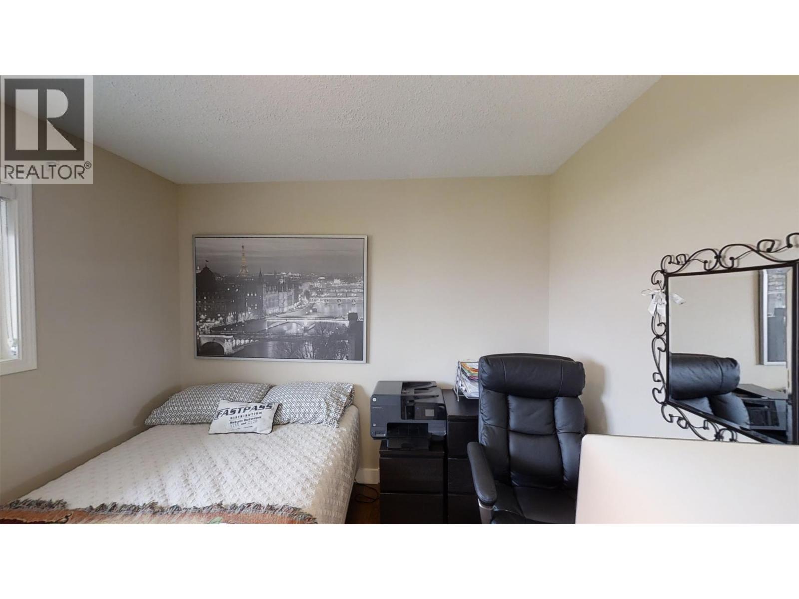 1705 Knollwood Crescent, Kamloops, British Columbia  V2C 4M3 - Photo 4 - 10400858