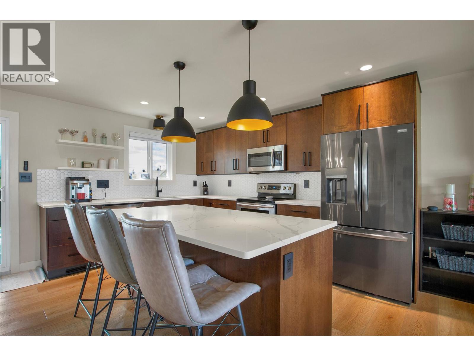 5309 Spalding Road, Vernon, British Columbia  V1B 3K5 - Photo 6 - 10400847