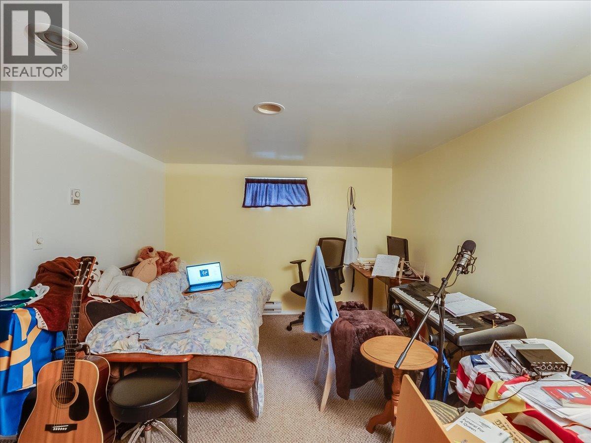 908 Fifth Street, Nelson, British Columbia  V1L 2X8 - Photo 40 - 10400852