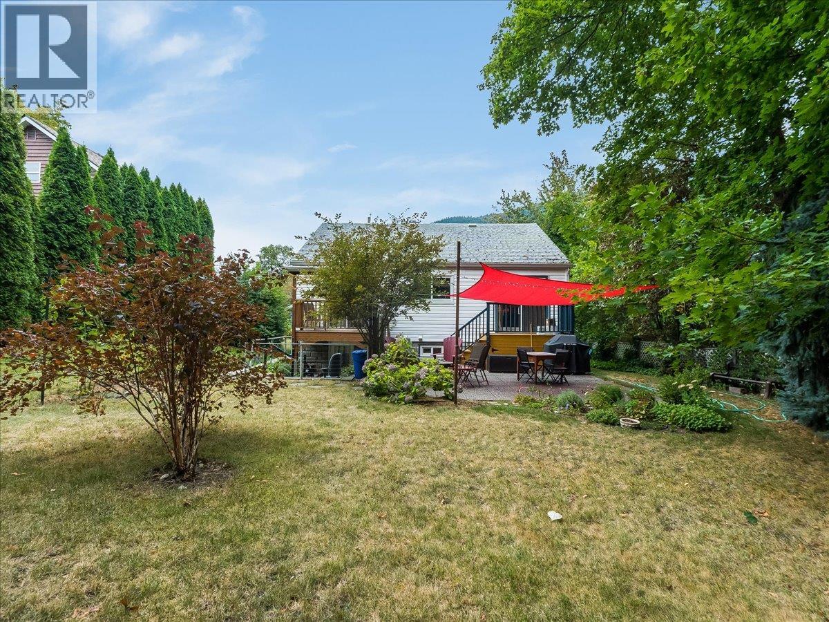 908 Fifth Street, Nelson, British Columbia  V1L 2X8 - Photo 9 - 10400852