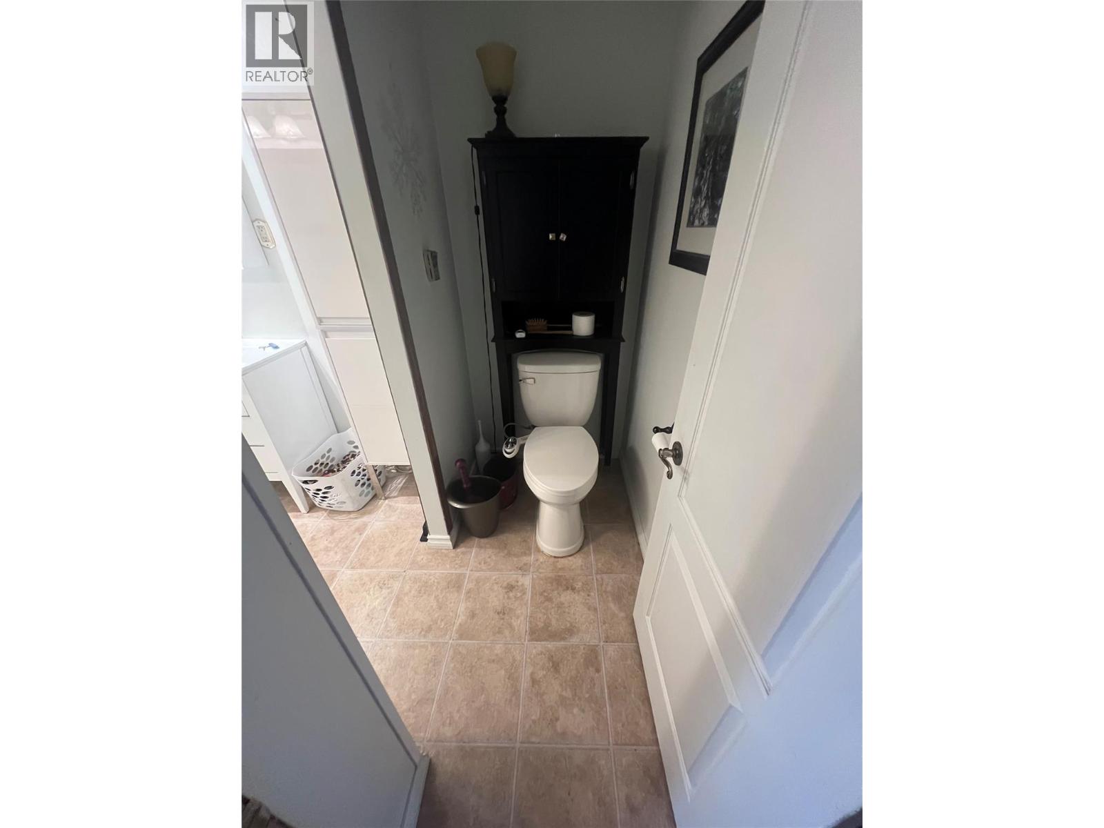 1116 Marianna Crescent, Trail, British Columbia  V1R 1C7 - Photo 15 - 10400672