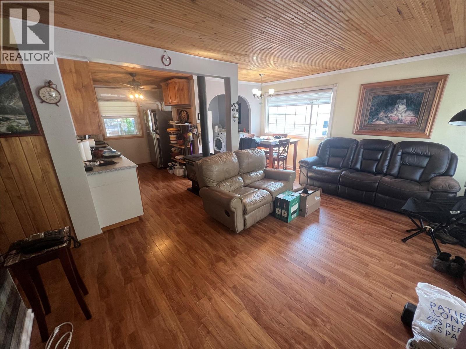 1116 Marianna Crescent, Trail, British Columbia  V1R 1C7 - Photo 4 - 10400672