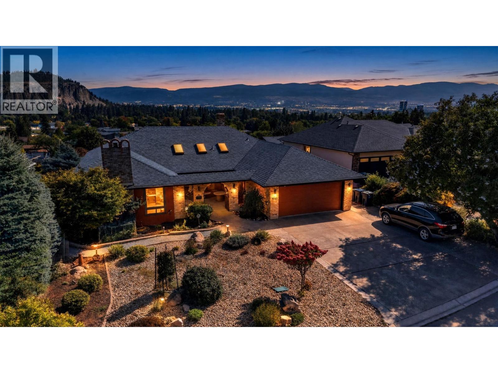 1645 Smithson Place, Kelowna, British Columbia  V1Y 8N5 - Photo 1 - 10400386