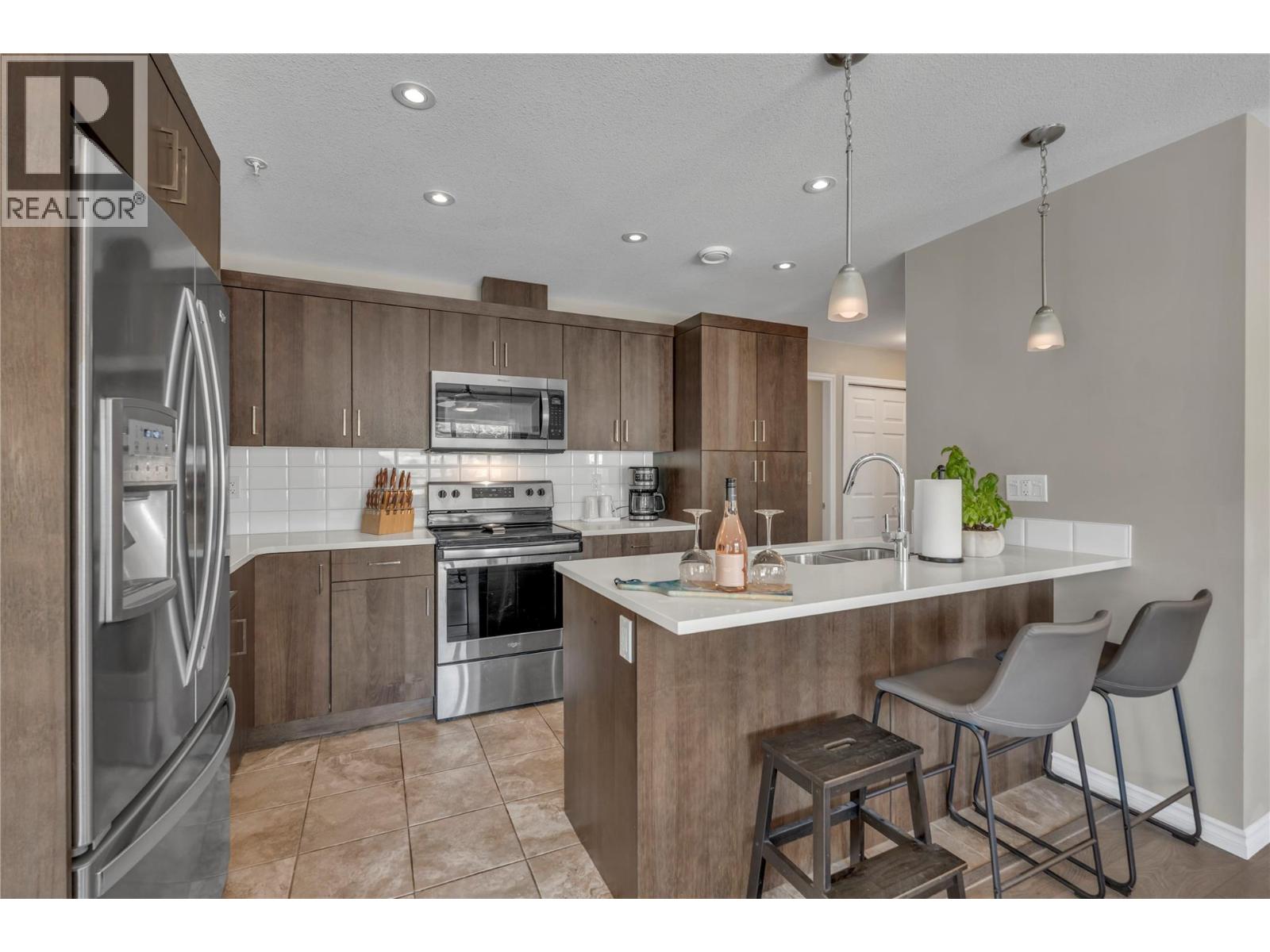 3388 Skaha Lake Road Unit# 807, Penticton, British Columbia  V2A 6G4 - Photo 13 - 10400730