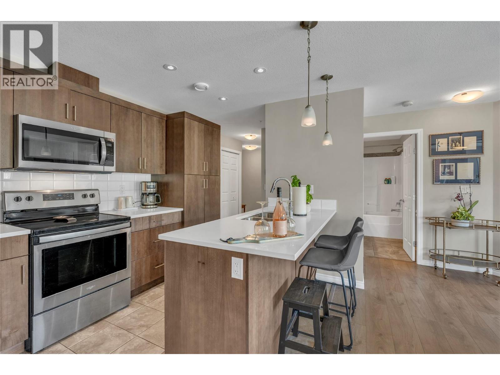 3388 Skaha Lake Road Unit# 807, Penticton, British Columbia  V2A 6G4 - Photo 14 - 10400730