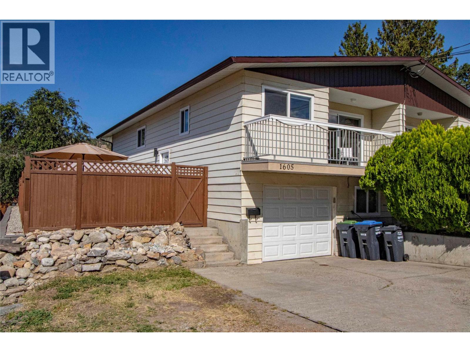 1605 Carmi Avenue, Penticton, British Columbia  V2A 6Y1 - Photo 1 - 10400683