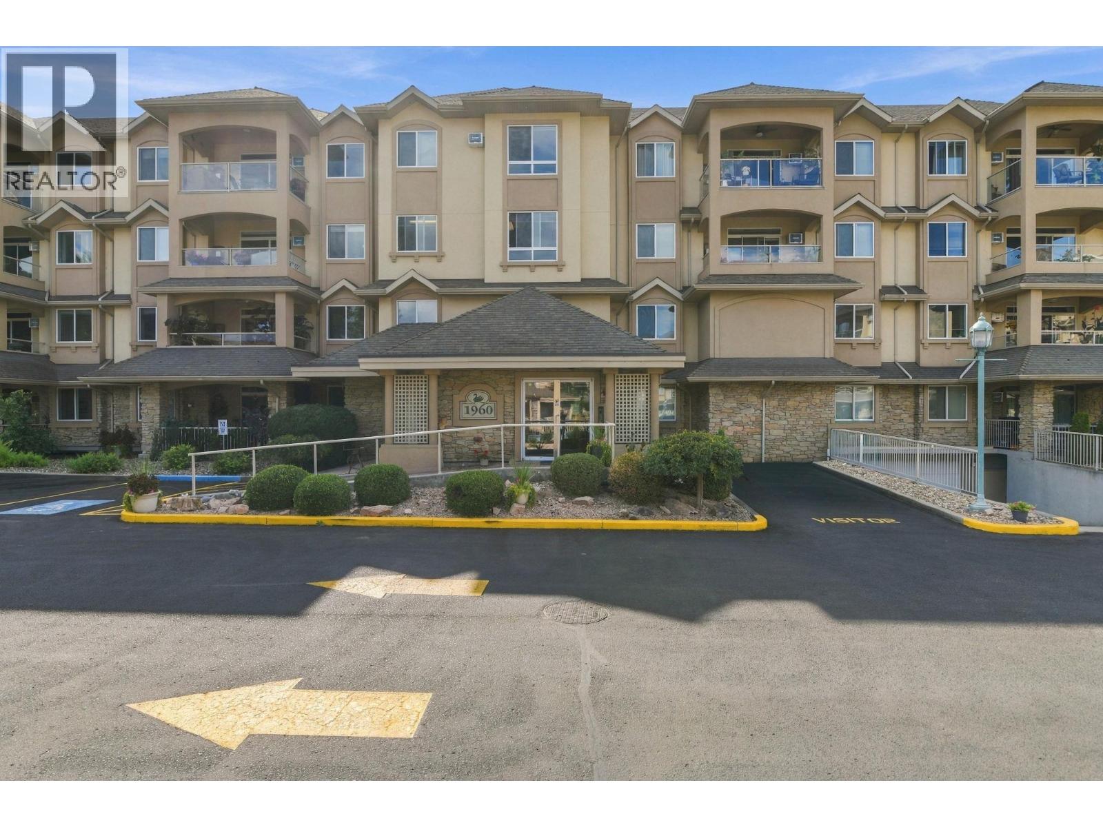 1960 Enterprise Way Unit# 312, Kelowna, British Columbia  V1Y 9S5 - Photo 3 - 10400083