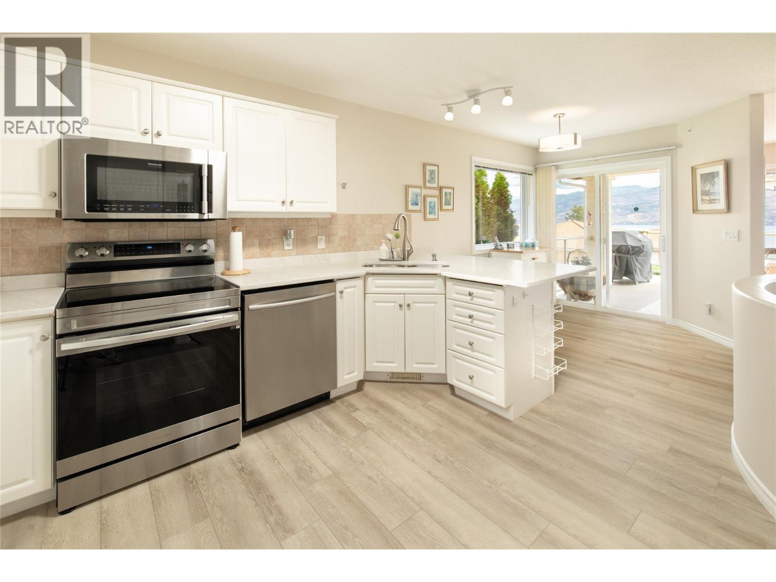 5300 Huston Road Unit# 203, Peachland, British Columbia  V0H 1X2 - Photo 6 - 10400619