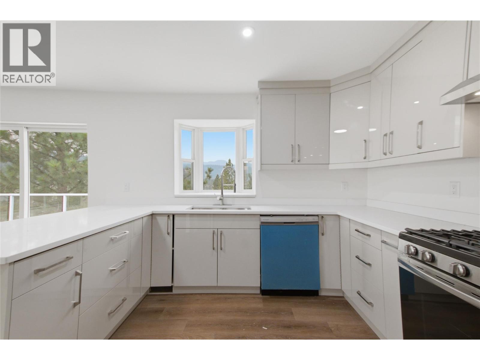 7035 Blackwell Road, Kamloops, British Columbia  V2C 6V8 - Photo 6 - 10400797