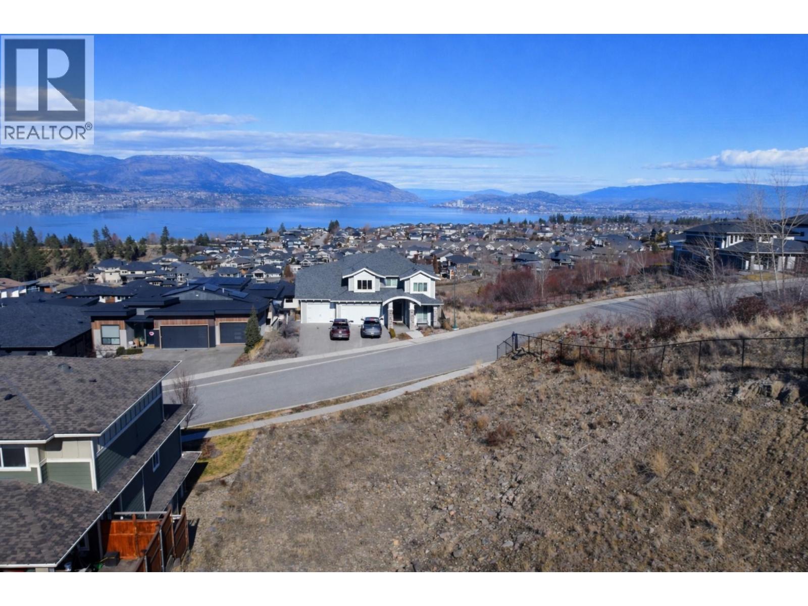 5669 Mountainside Drive, Kelowna, British Columbia  V1W 5L5 - Photo 1 - 10400639