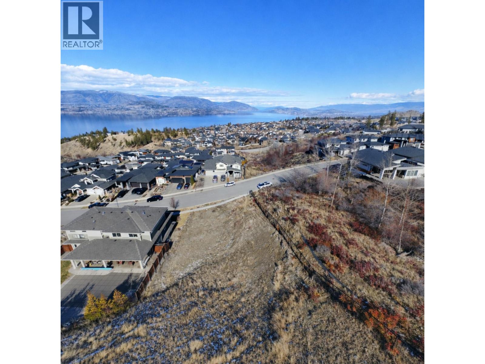 5669 Mountainside Drive, Kelowna, British Columbia  V1W 5L5 - Photo 3 - 10400639