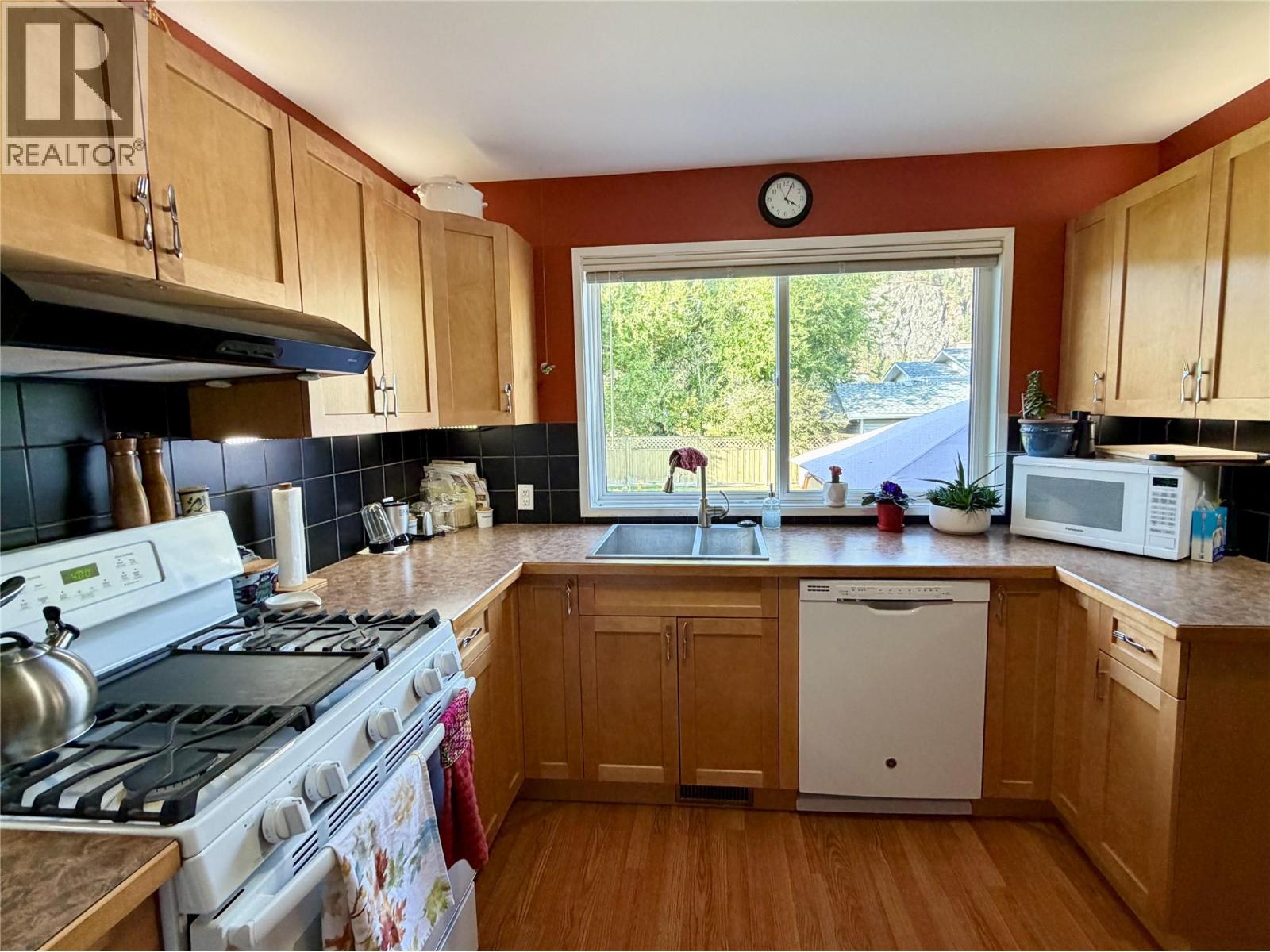 1623 Landsdowne Crescent, Grand Forks, British Columbia  V0H 1H0 - Photo 15 - 10400741