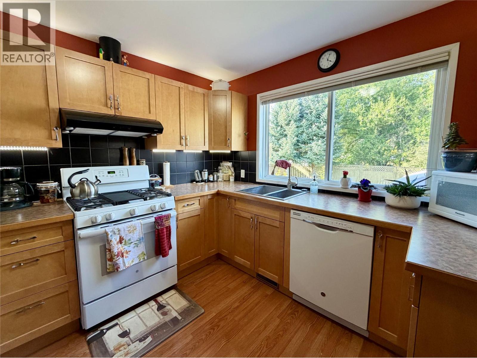 1623 Landsdowne Crescent, Grand Forks, British Columbia  V0H 1H0 - Photo 16 - 10400741