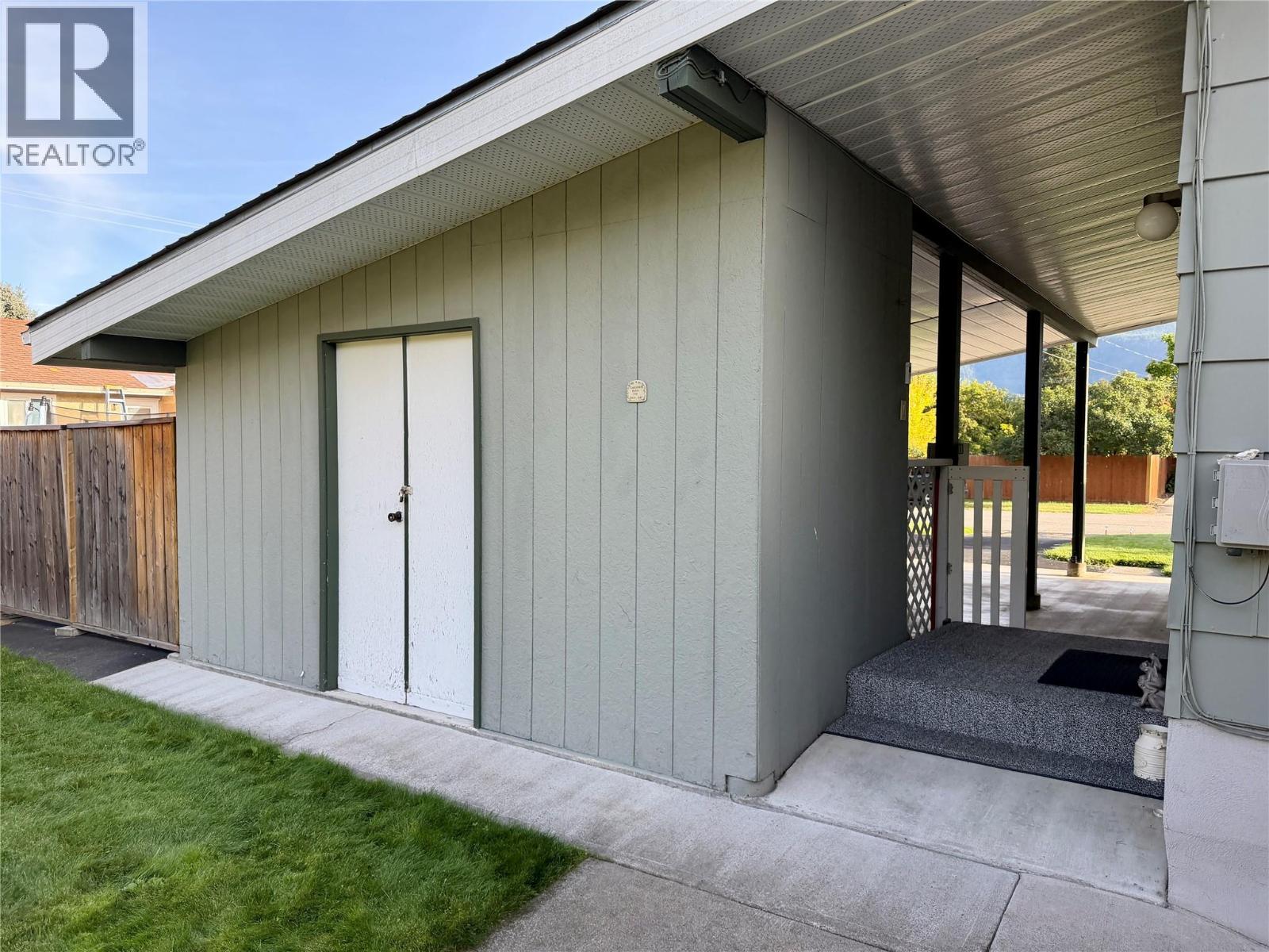 1623 Landsdowne Crescent, Grand Forks, British Columbia  V0H 1H0 - Photo 5 - 10400741