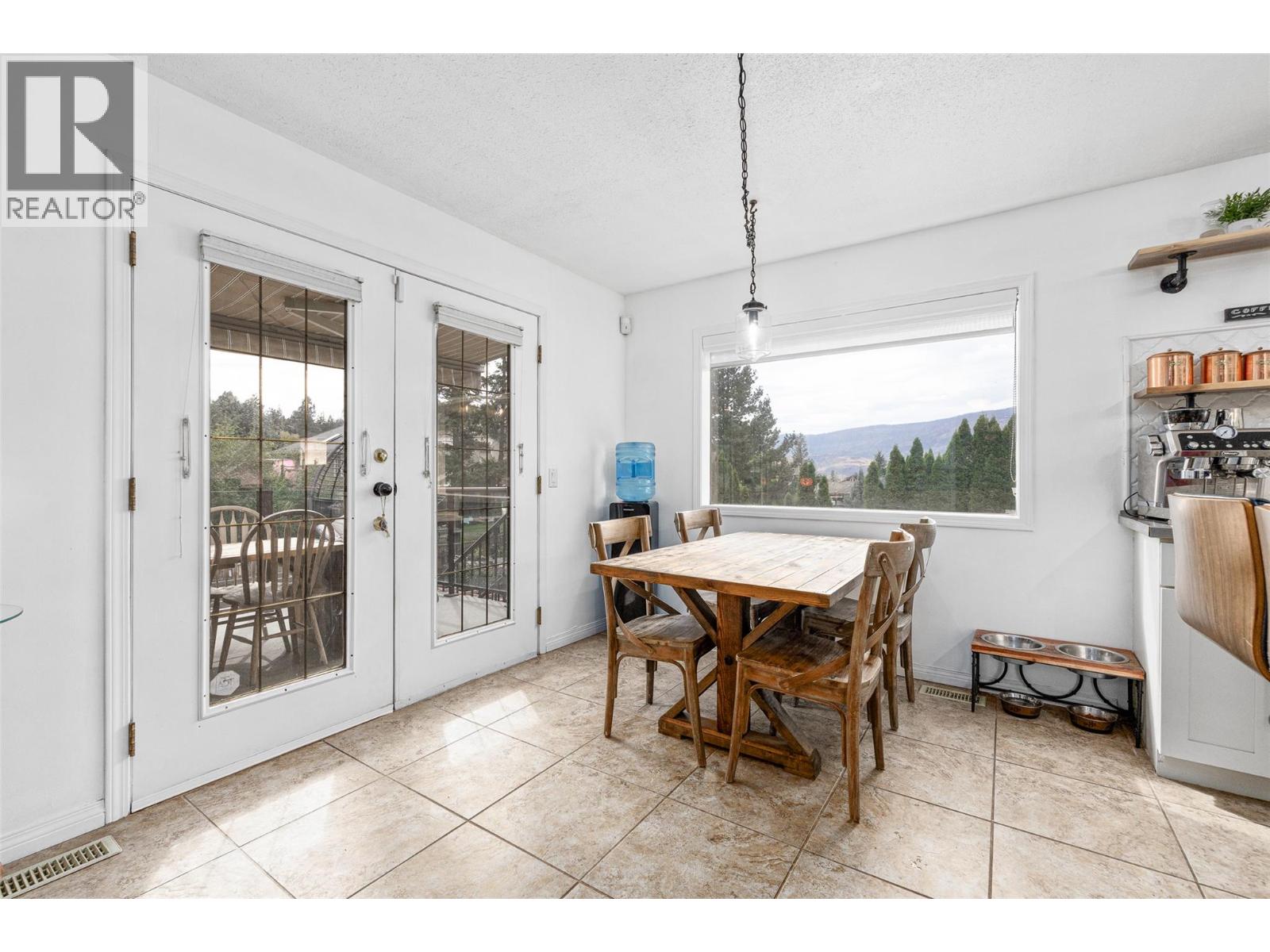 145 Magic Drive, Kelowna, British Columbia  V1V 1N2 - Photo 14 - 10400137