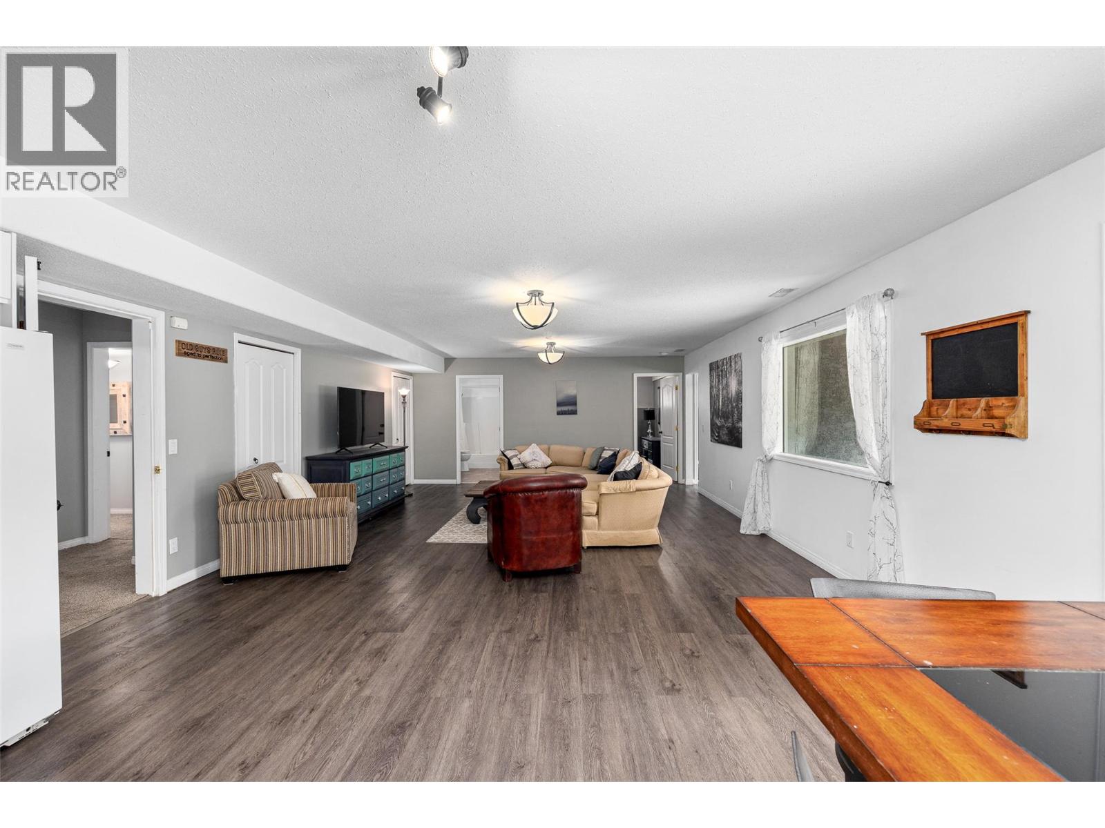 145 Magic Drive, Kelowna, British Columbia  V1V 1N2 - Photo 32 - 10400137