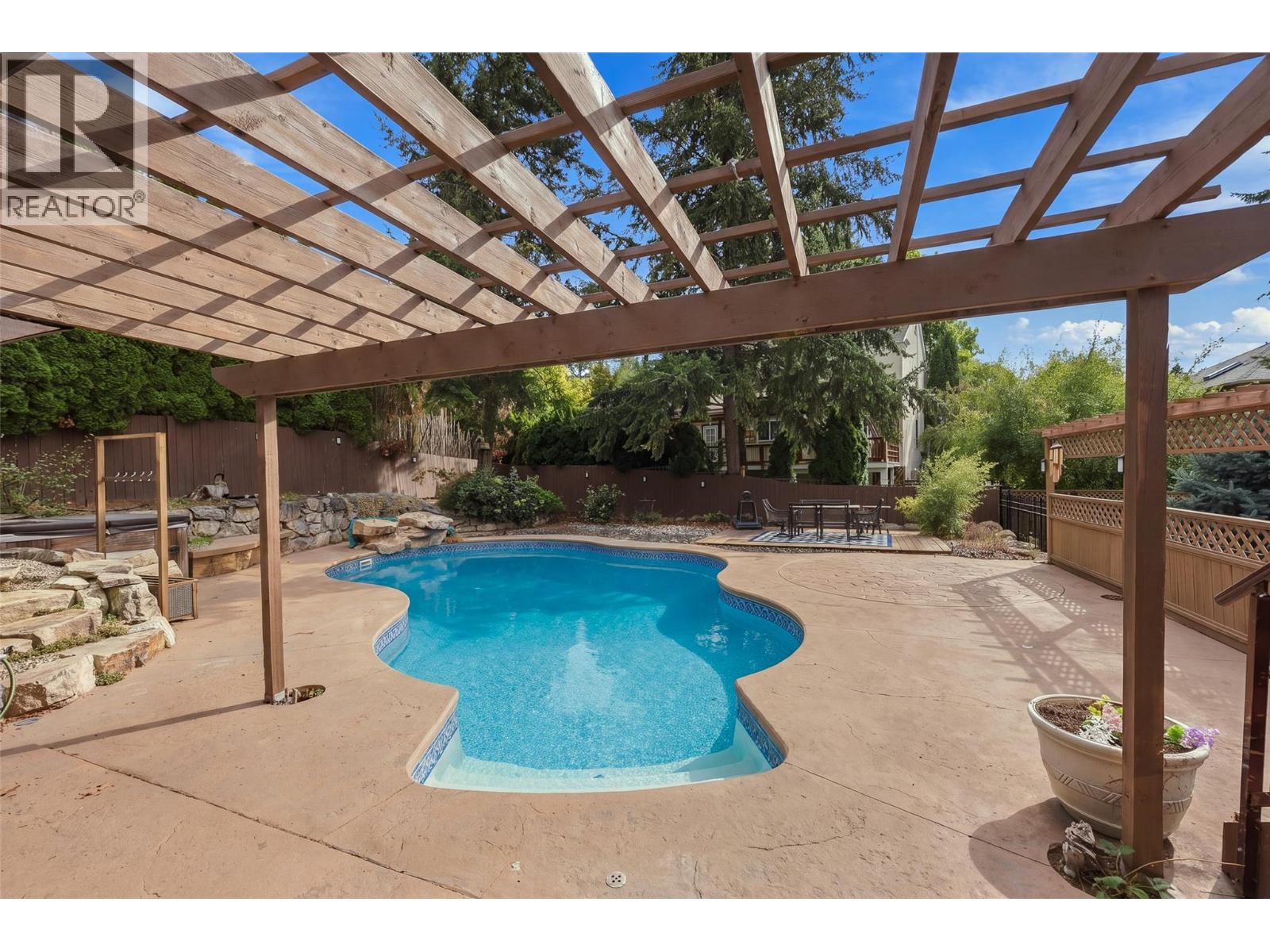 145 Magic Drive, Kelowna, British Columbia  V1V 1N2 - Photo 40 - 10400137
