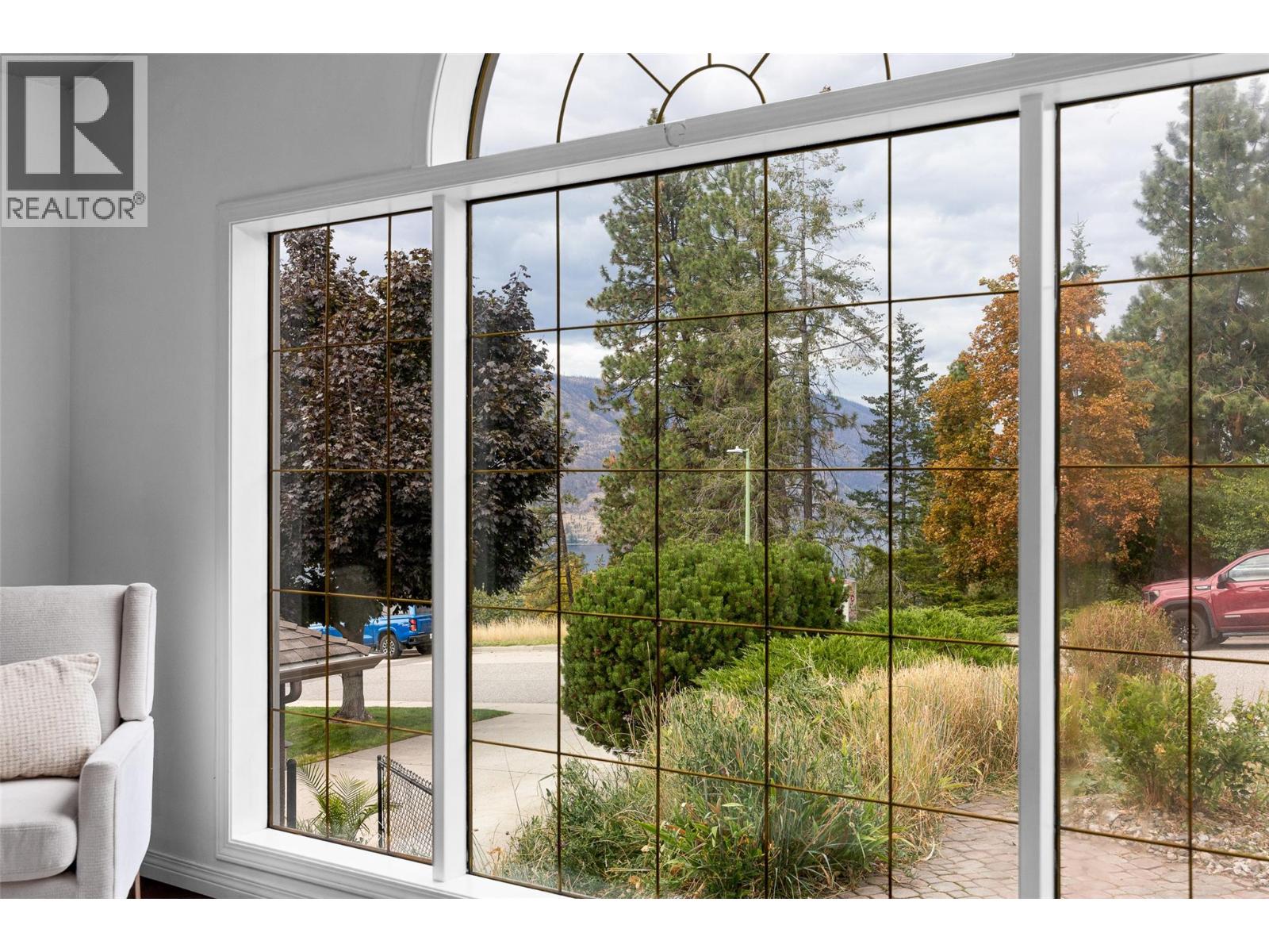 145 Magic Drive, Kelowna, British Columbia  V1V 1N2 - Photo 7 - 10400137