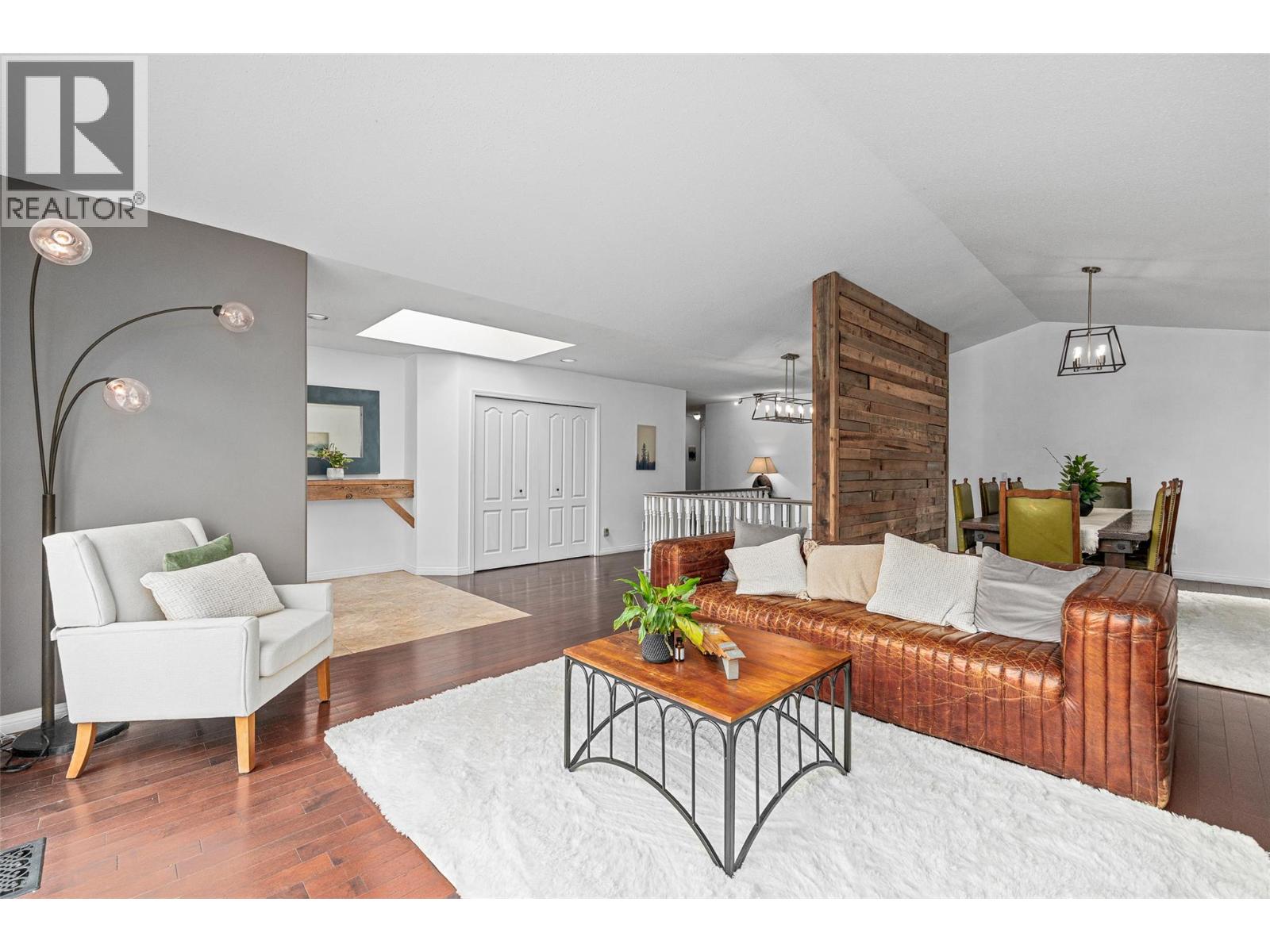 145 Magic Drive, Kelowna, British Columbia  V1V 1N2 - Photo 8 - 10400137