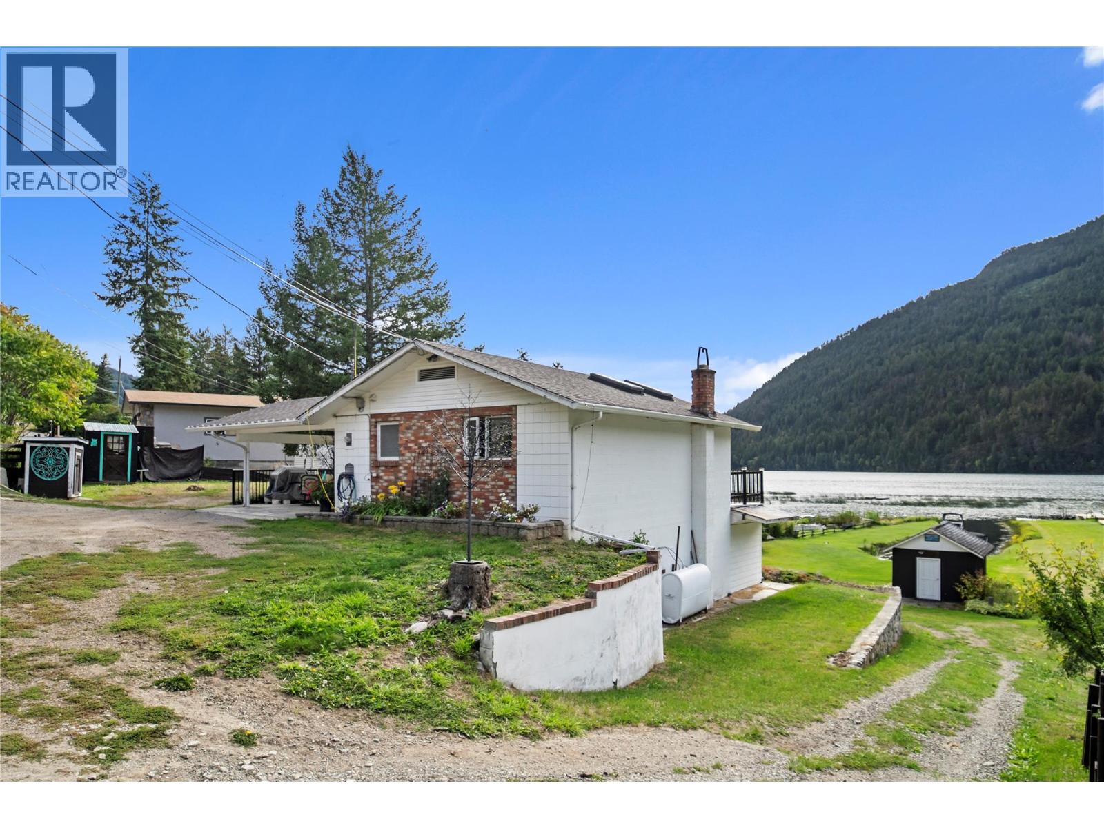 2348 Ojibway Road, Kamloops, British Columbia  V2H 1P1 - Photo 38 - 10400870