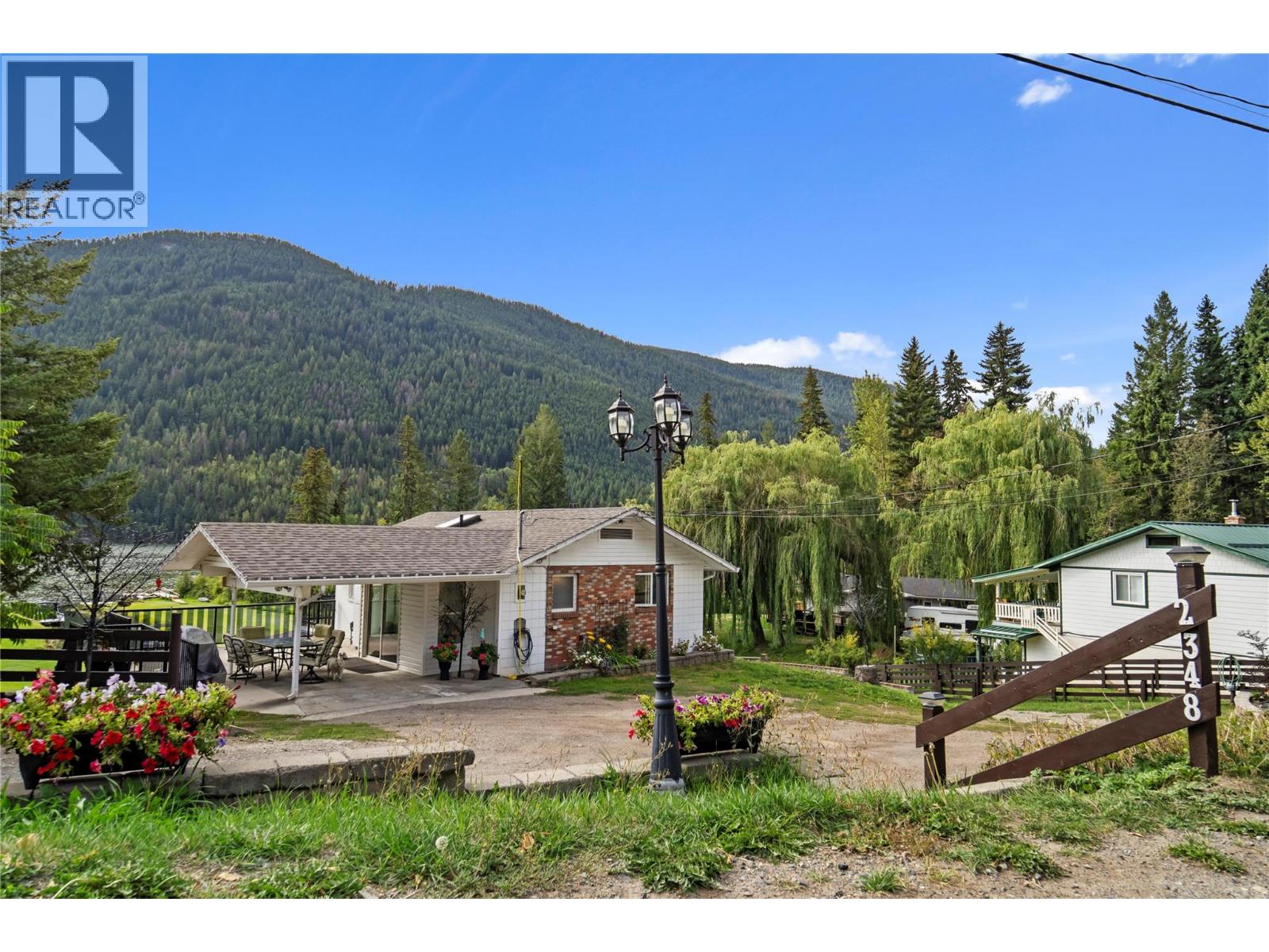 2348 Ojibway Road, Kamloops, British Columbia  V2H 1P1 - Photo 6 - 10400870