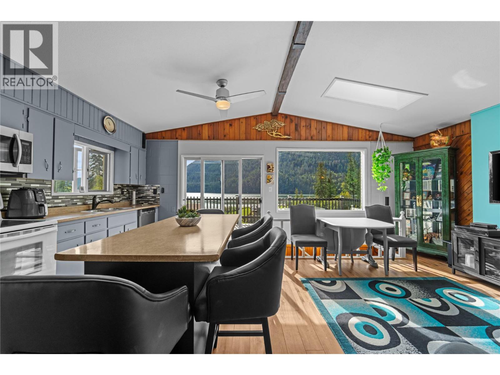 2348 Ojibway Road, Kamloops, British Columbia  V2H 1P1 - Photo 8 - 10400870