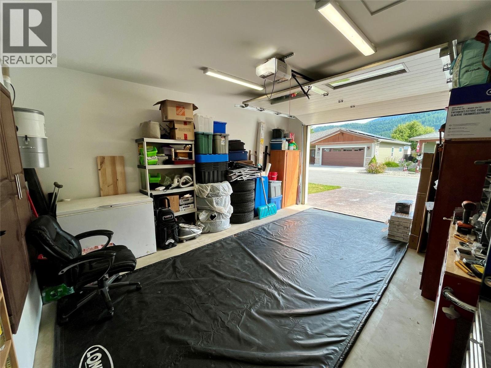 1132 Willow Row, Sicamous, British Columbia  V0E 2V0 - Photo 36 - 10400223