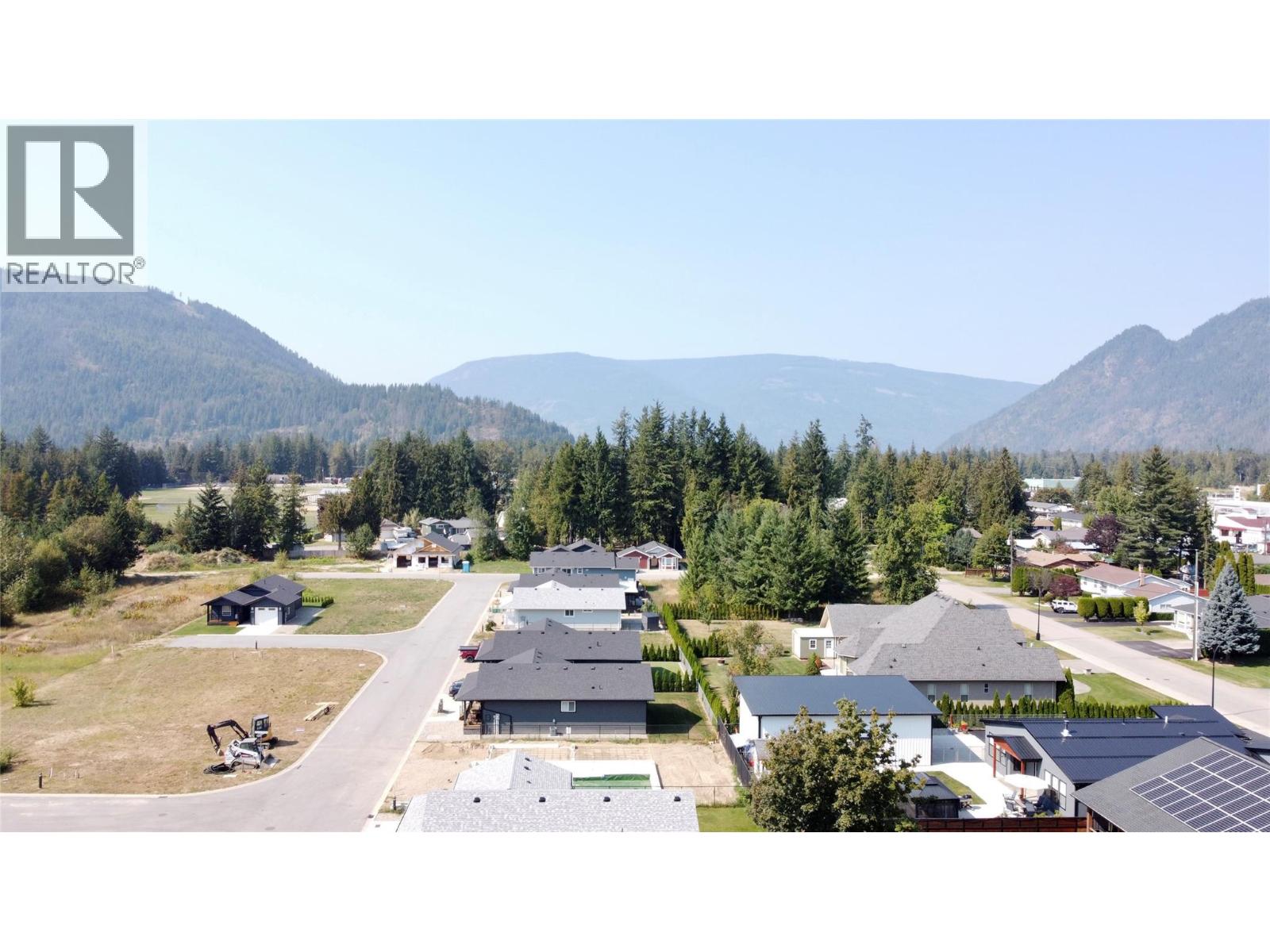 1132 Willow Row, Sicamous, British Columbia  V0E 2V0 - Photo 42 - 10400223