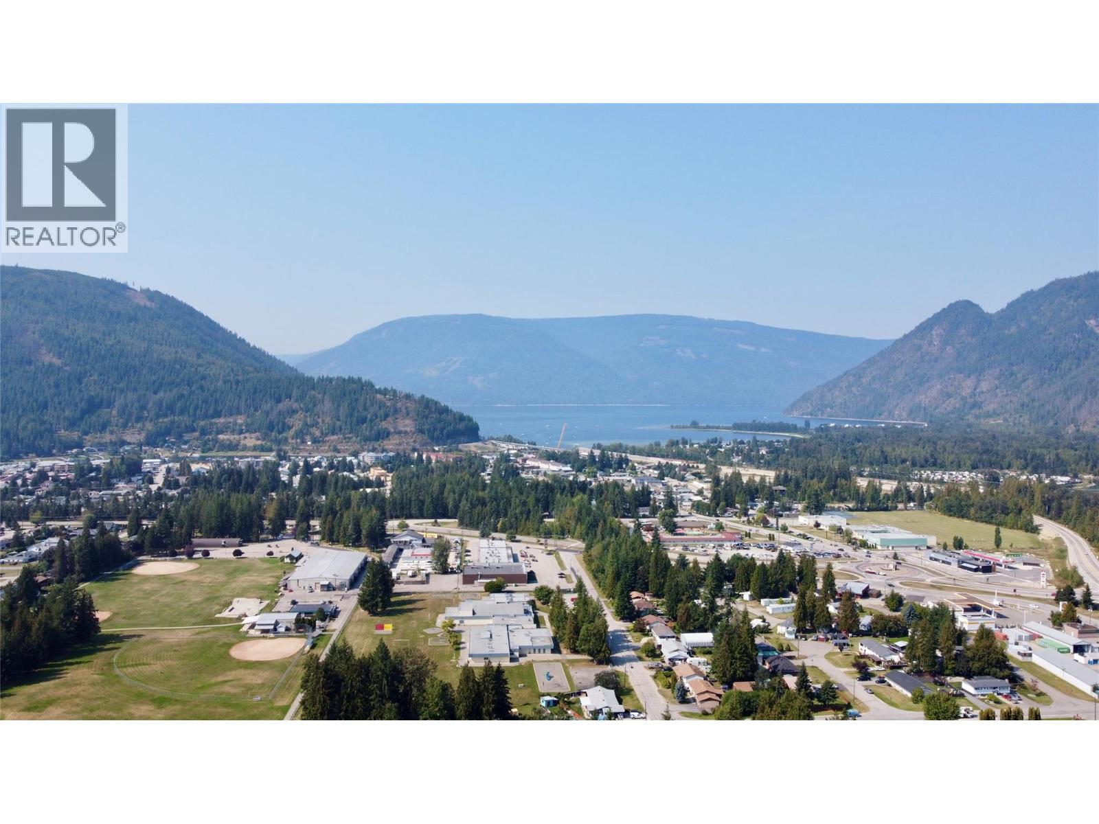 1132 Willow Row, Sicamous, British Columbia  V0E 2V0 - Photo 43 - 10400223