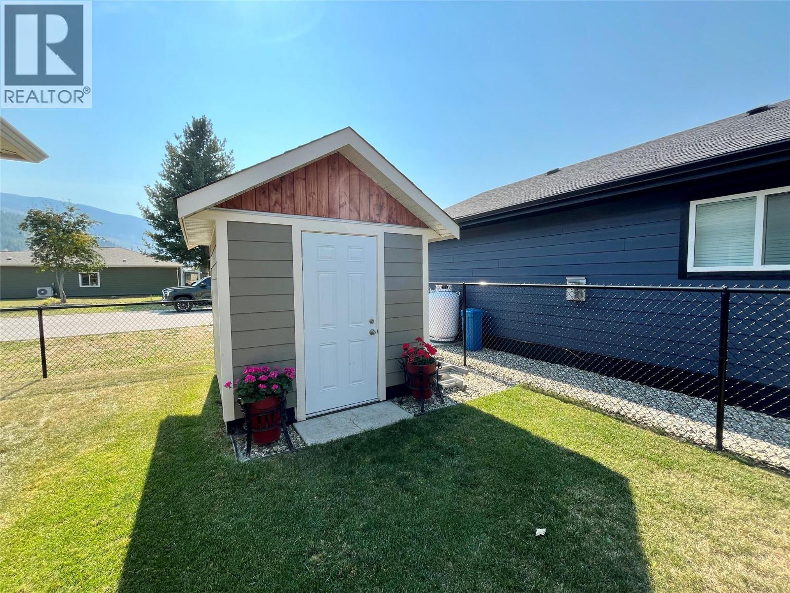 1132 Willow Row, Sicamous, British Columbia  V0E 2V0 - Photo 8 - 10400223