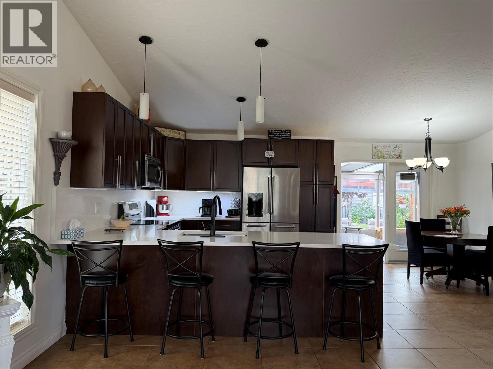 1841 87 Avenue, Dawson Creek, British Columbia  V1G 0B6 - Photo 6 - 10400963
